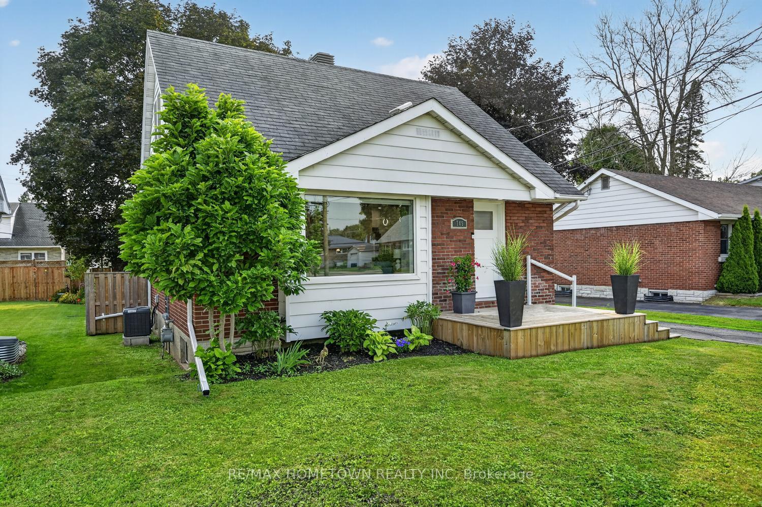 Photo 2 of 749 Duke Street, Prescott, Prescott — HOMEH