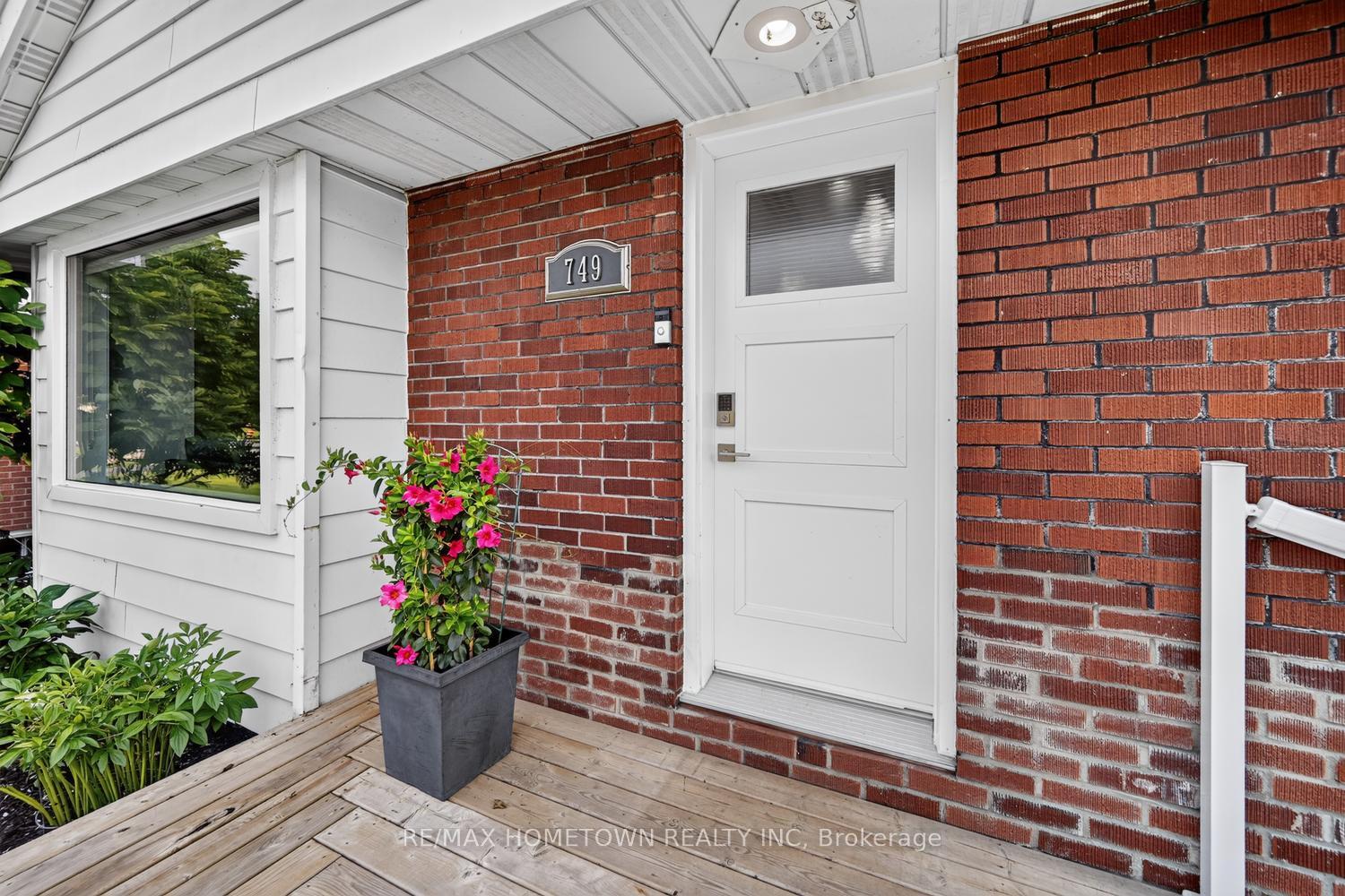 Photo 5 of 749 Duke Street, Prescott, Prescott — HOMEH