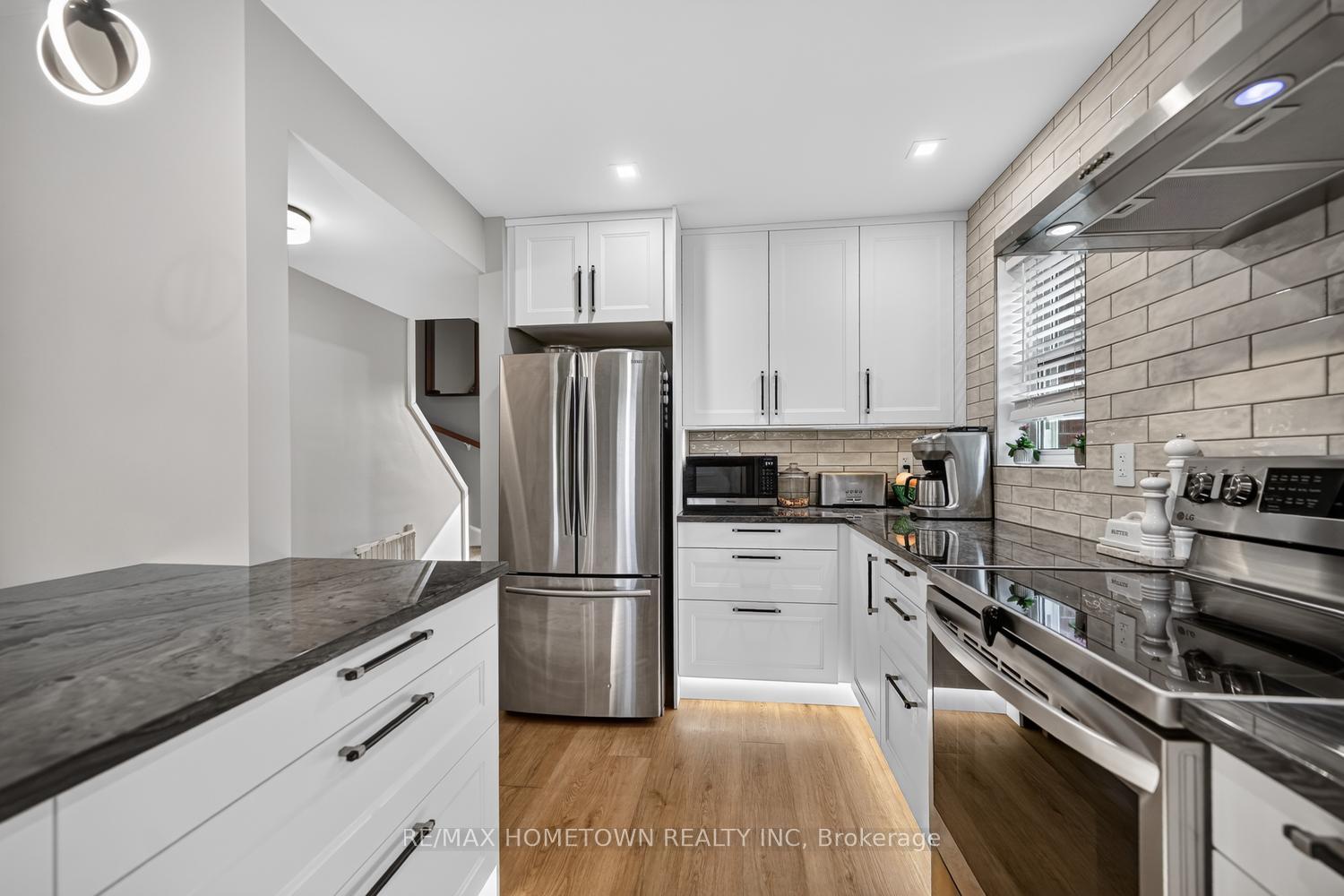 Photo 10 of 749 Duke Street, Prescott, Prescott — HOMEH