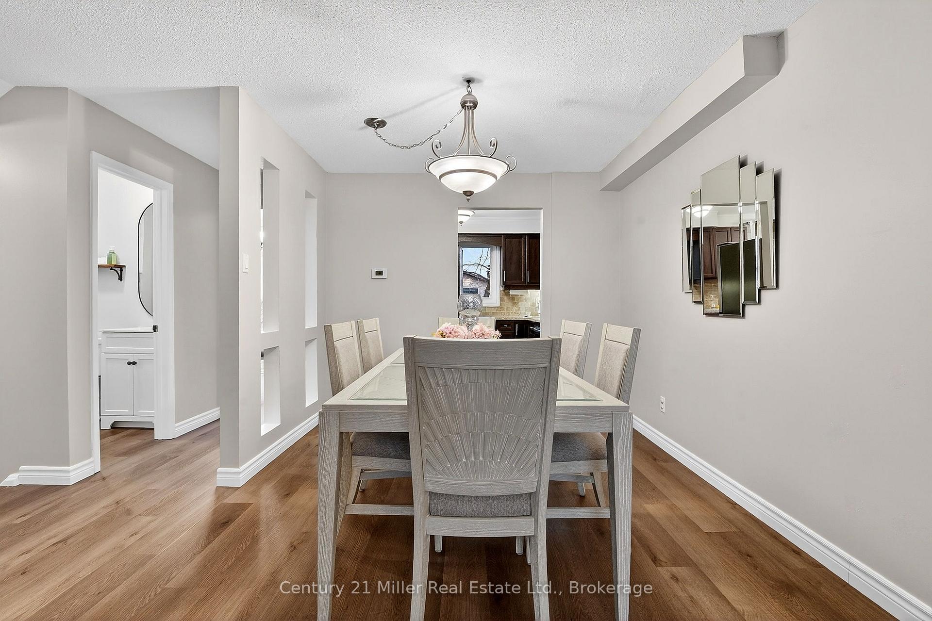 Photo 8 of 2451 Malcolm Crescent, Burlington, Brant Hills — HOMEH