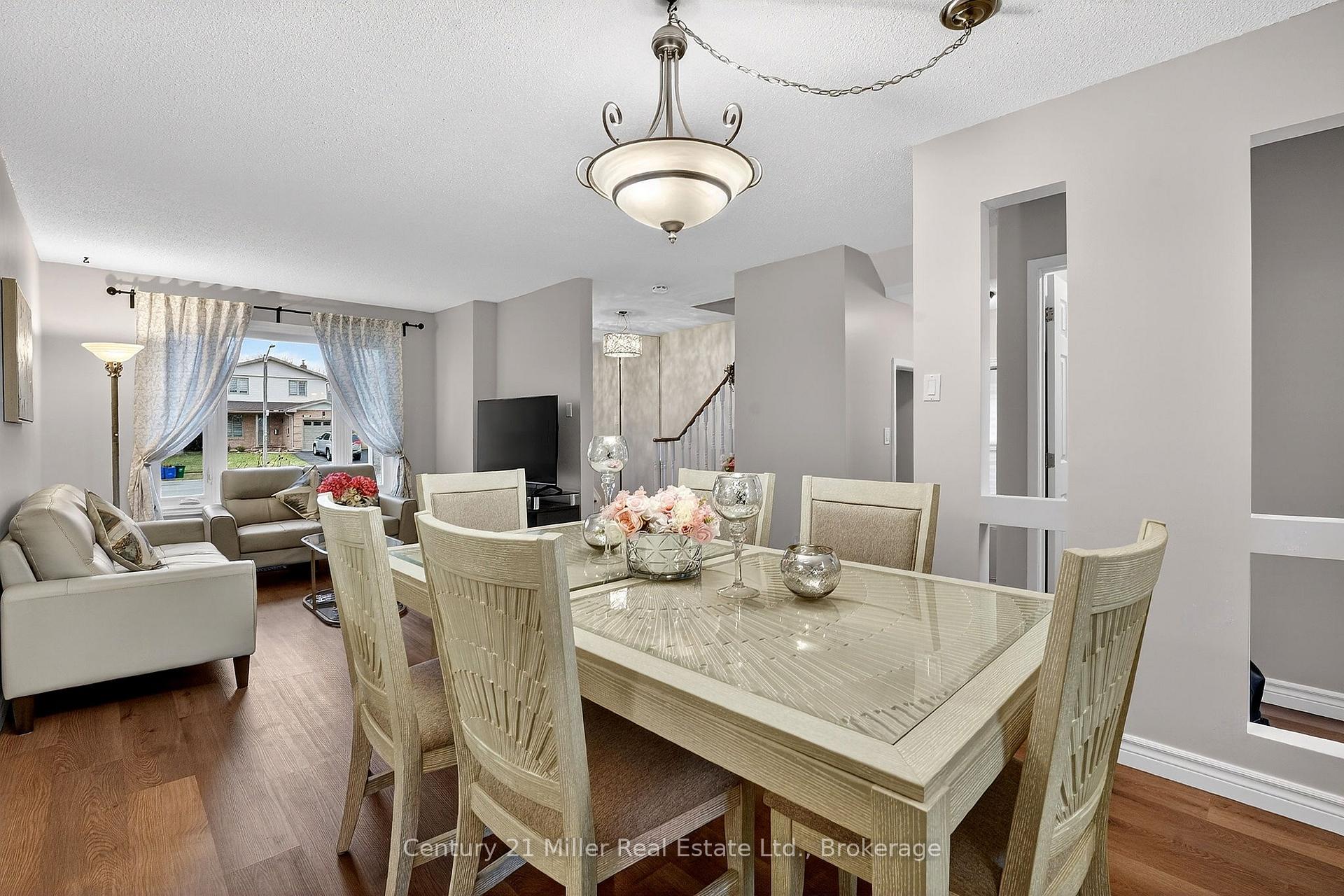 Photo 14 of 2451 Malcolm Crescent, Burlington, Brant Hills — HOMEH