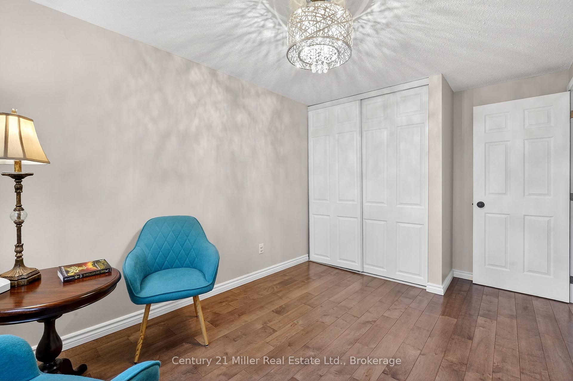 Photo 19 of 2451 Malcolm Crescent, Burlington, Brant Hills — HOMEH