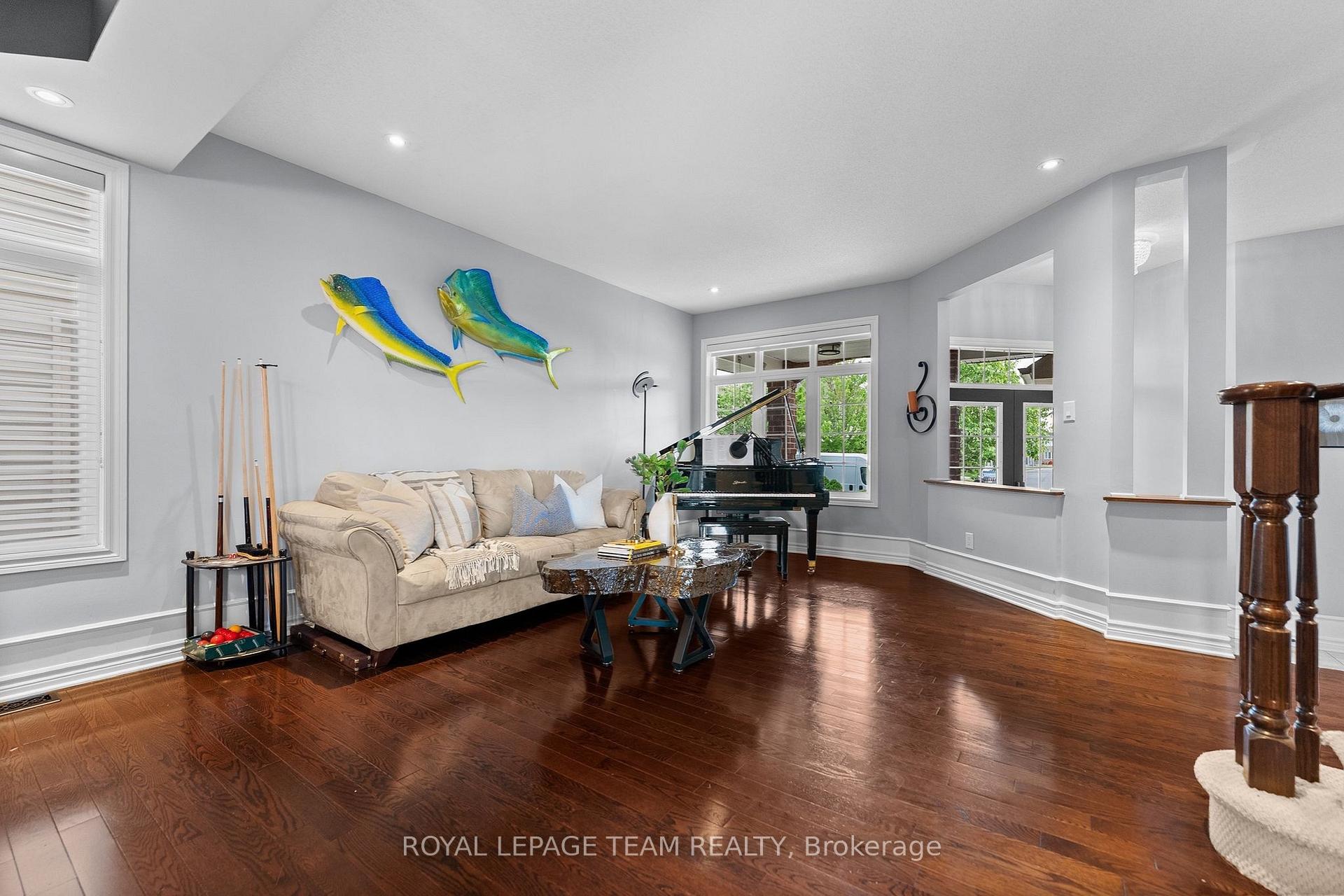 Photo 7 of 508 Dusty Miller Crescent, Ottawa, Riverside South/Gloucester Glen — HOMEH