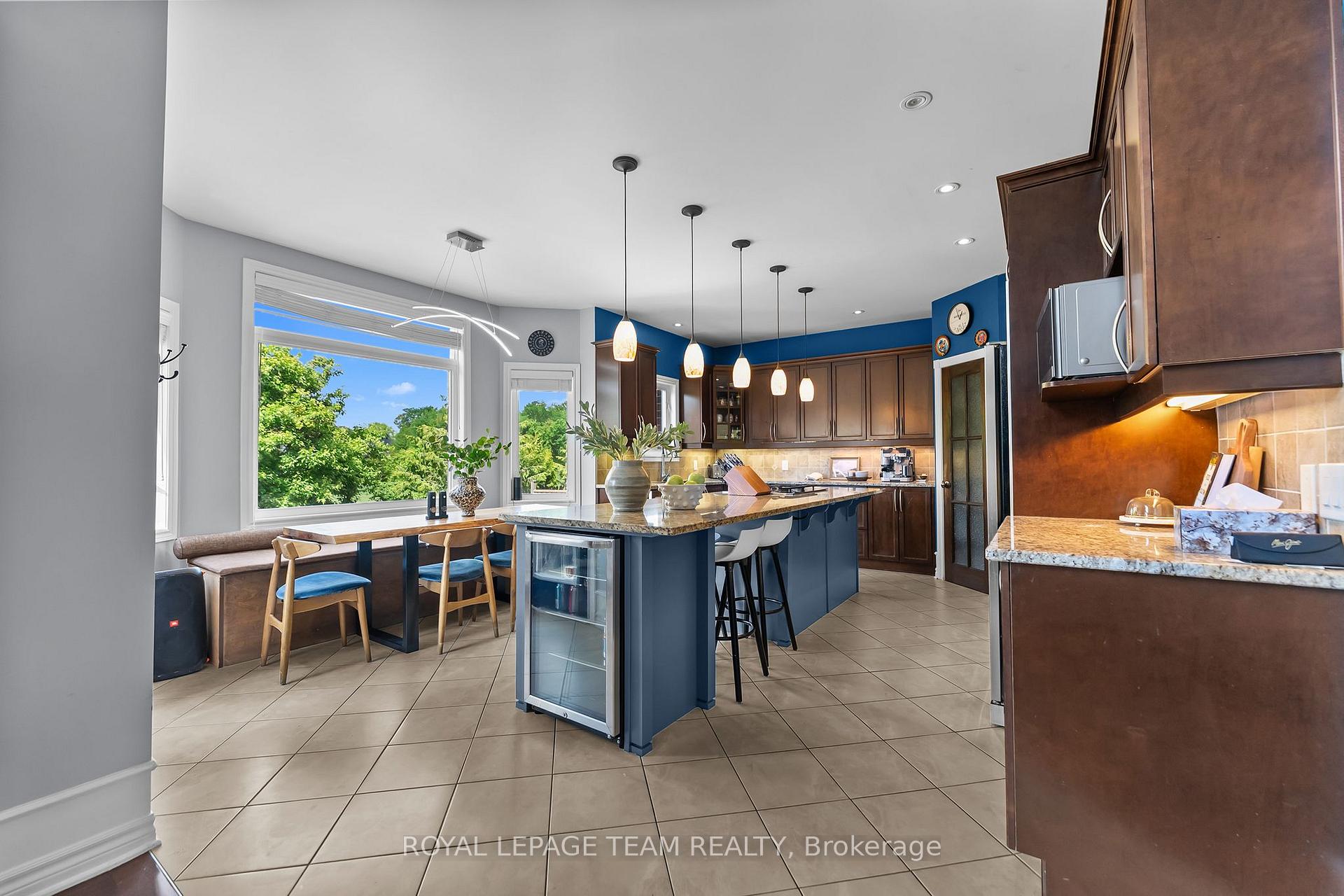 Photo 17 of 508 Dusty Miller Crescent, Ottawa, Riverside South/Gloucester Glen — HOMEH