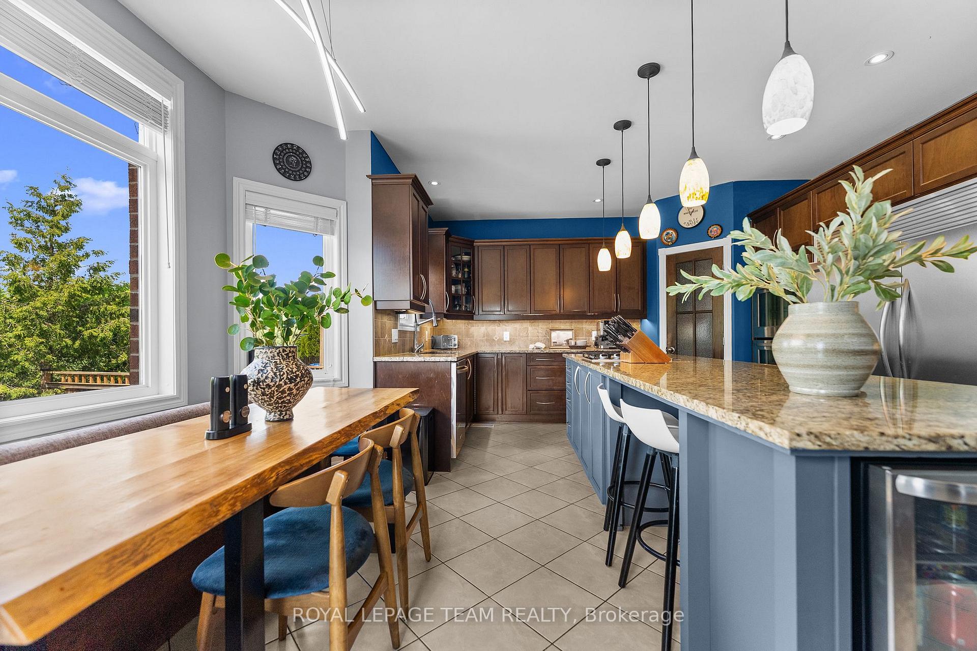 Photo 21 of 508 Dusty Miller Crescent, Ottawa, Riverside South/Gloucester Glen — HOMEH