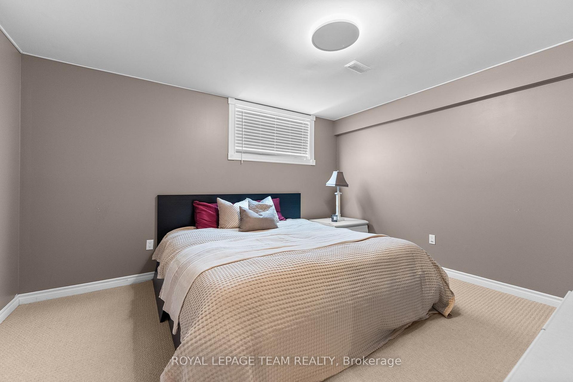 Photo 37 of 508 Dusty Miller Crescent, Ottawa, Riverside South/Gloucester Glen — HOMEH