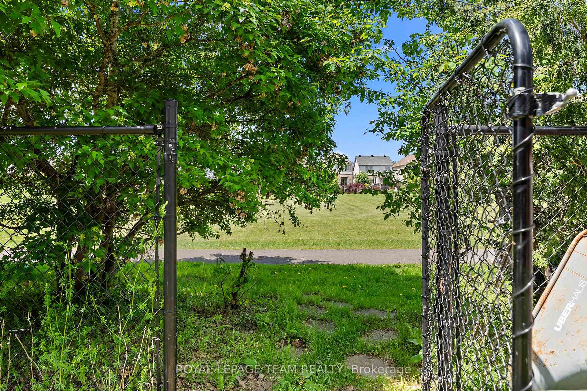 Photo 44 of 508 Dusty Miller Crescent, Ottawa, Riverside South/Gloucester Glen — HOMEH