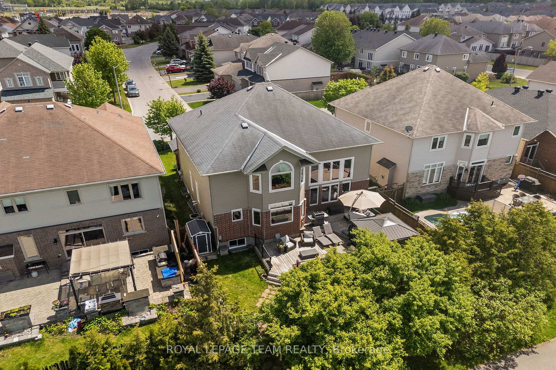 Photo 45 of 508 Dusty Miller Crescent, Ottawa, Riverside South/Gloucester Glen — HOMEH