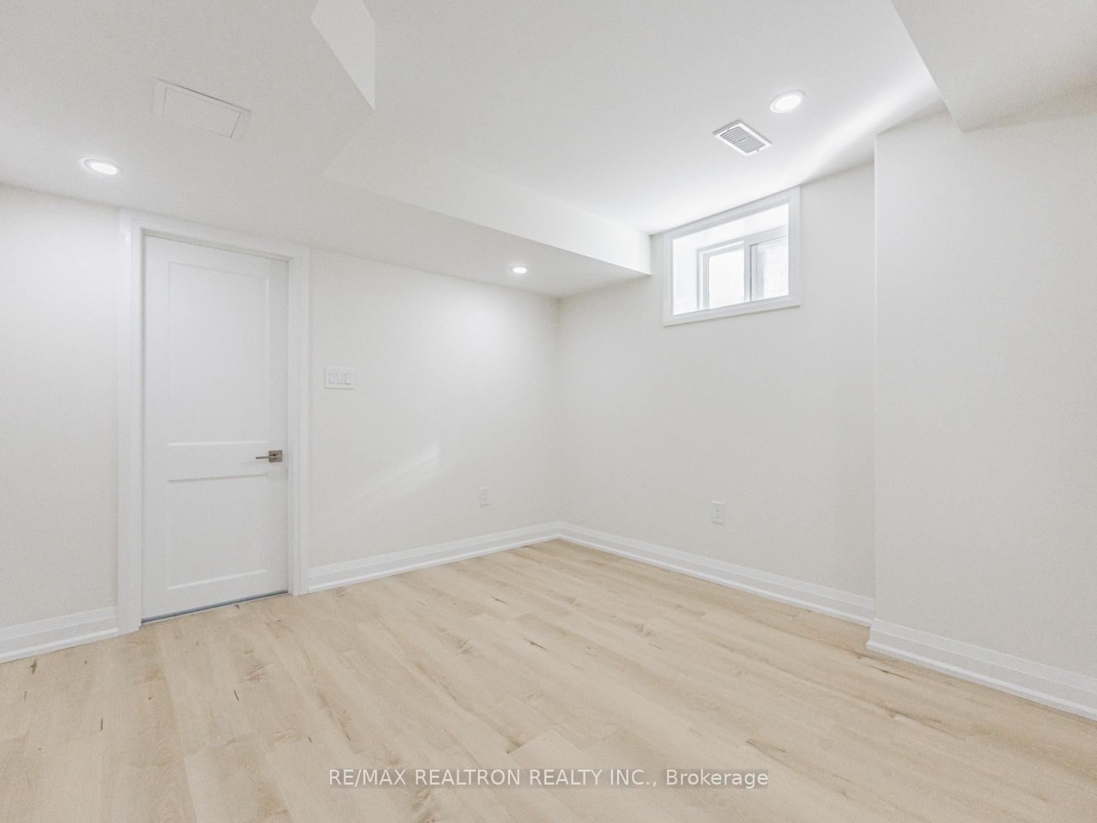 Photo 17 of 91 Mcroberts Crescent, Clarington, Courtice — HOMEH