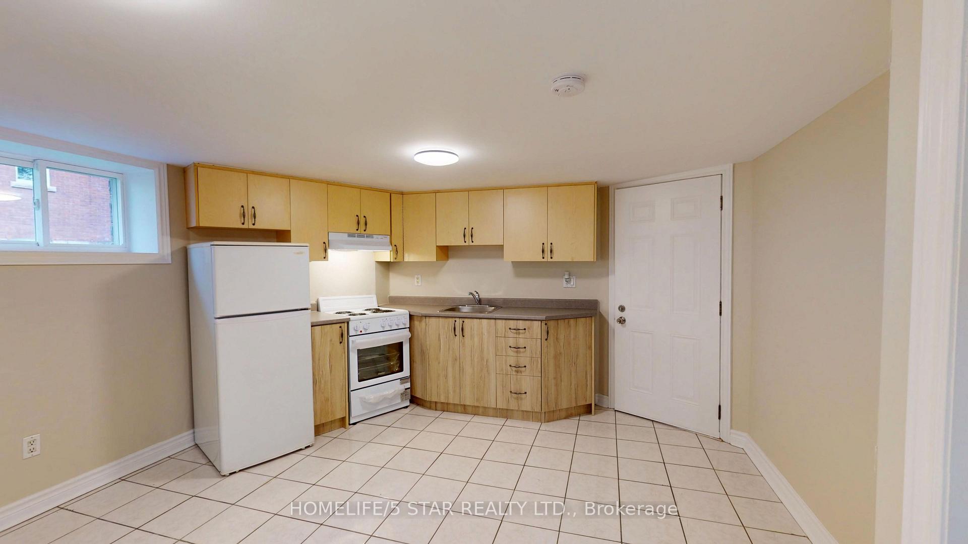 Photo 4 of Unit Apt B, 79 Rosemount Avenue, North York, Weston — HOMEH