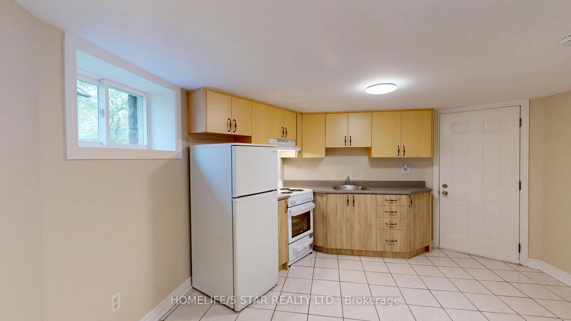 Photo 5 of Unit Apt B, 79 Rosemount Avenue, North York, Weston — HOMEH