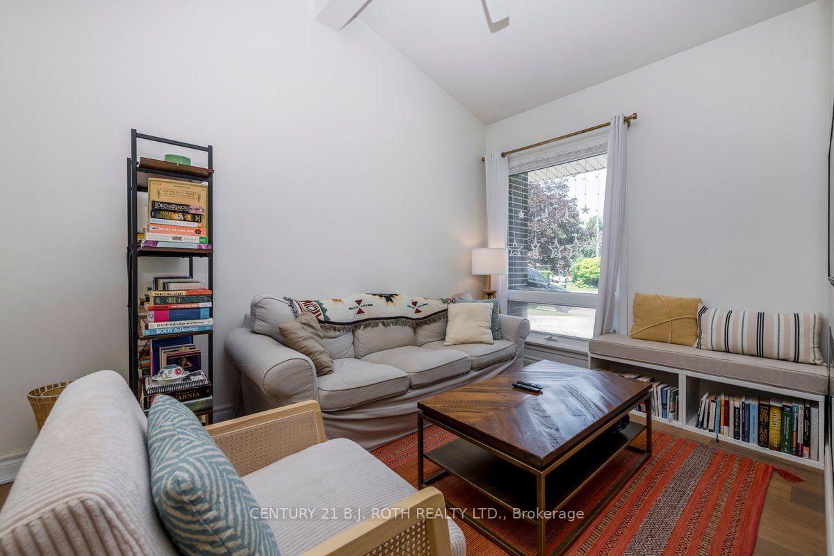 Photo 6 of 1 Ottaway Avenue, Barrie, East Bayfield — HOMEH
