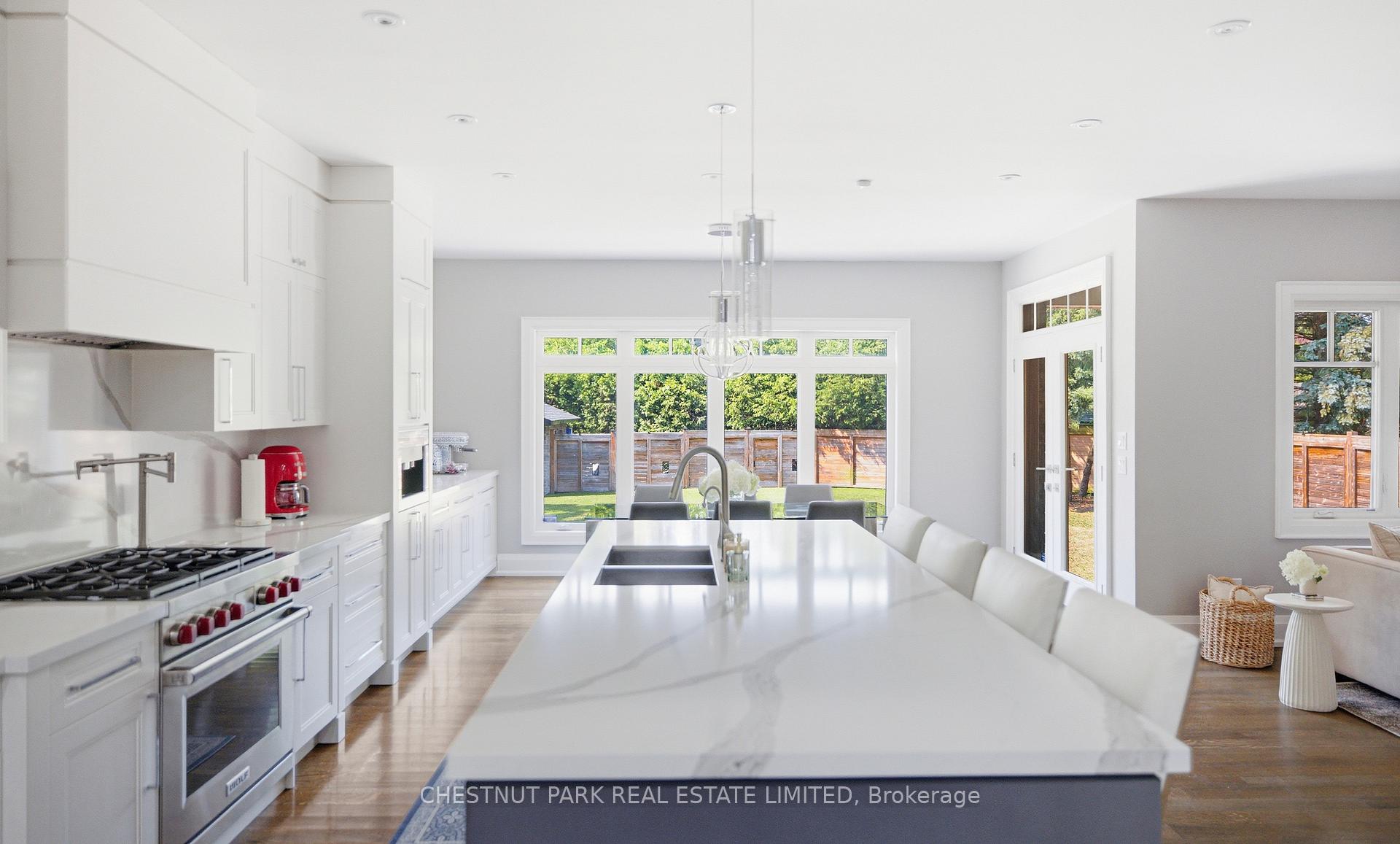 Photo 8 of 50 Blackforest Drive, Richmond Hill, Oak Ridges — HOMEH