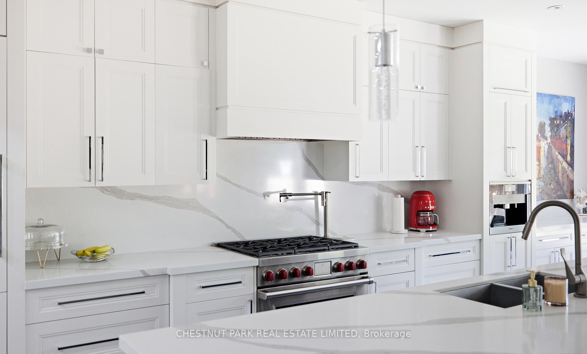 Photo 9 of 50 Blackforest Drive, Richmond Hill, Oak Ridges — HOMEH