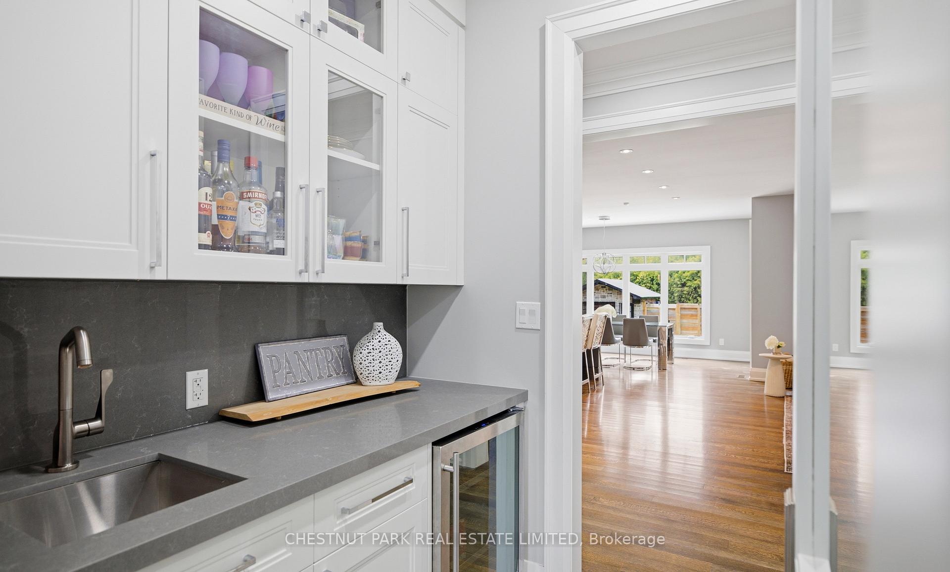 Photo 17 of 50 Blackforest Drive, Richmond Hill, Oak Ridges — HOMEH