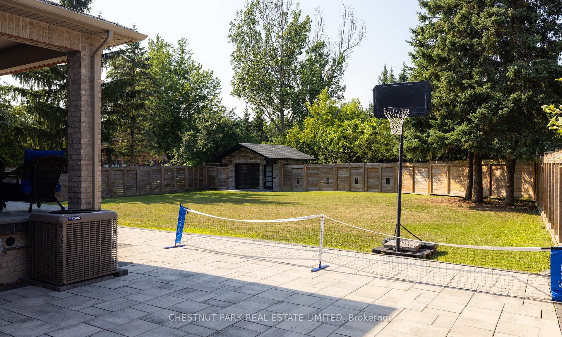 Photo 53 of 50 Blackforest Drive, Richmond Hill, Oak Ridges — HOMEH