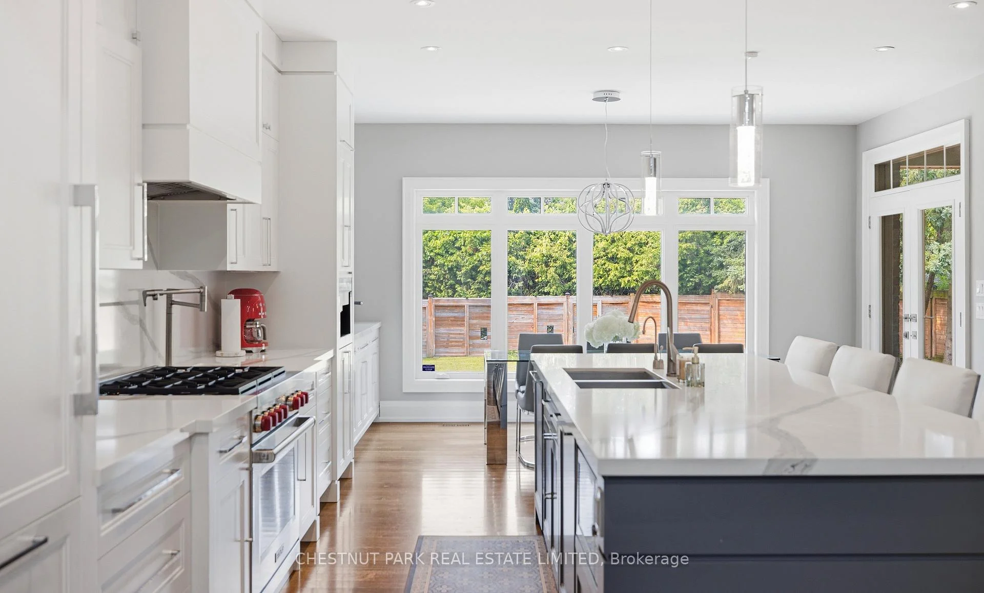 Photo 14 of 50 Blackforest Drive, Richmond Hill, Oak Ridges — HOMEH
