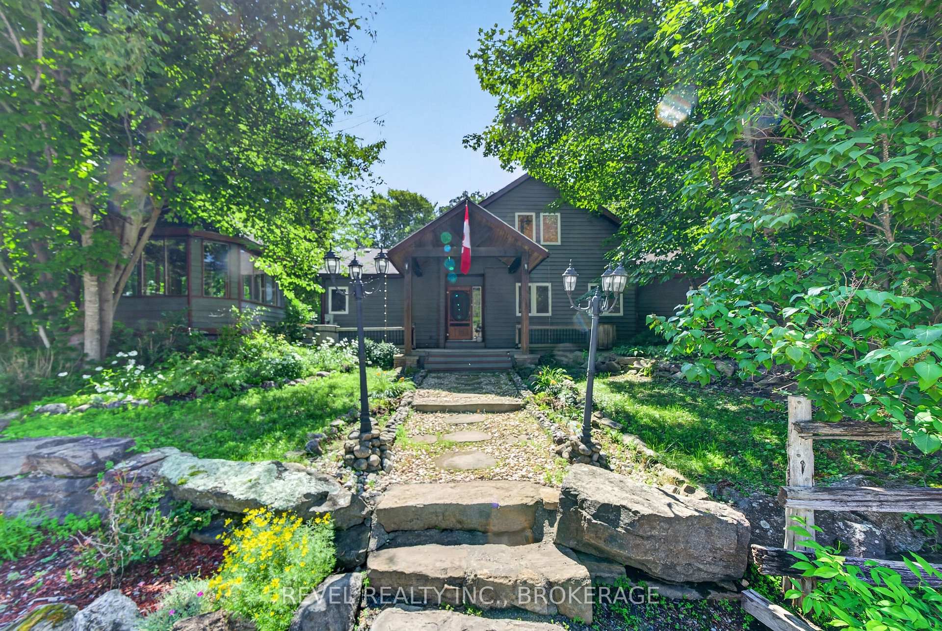 Photo 8 of 507 Frye Lane, Frontenac, Frontenac South — HOMEH