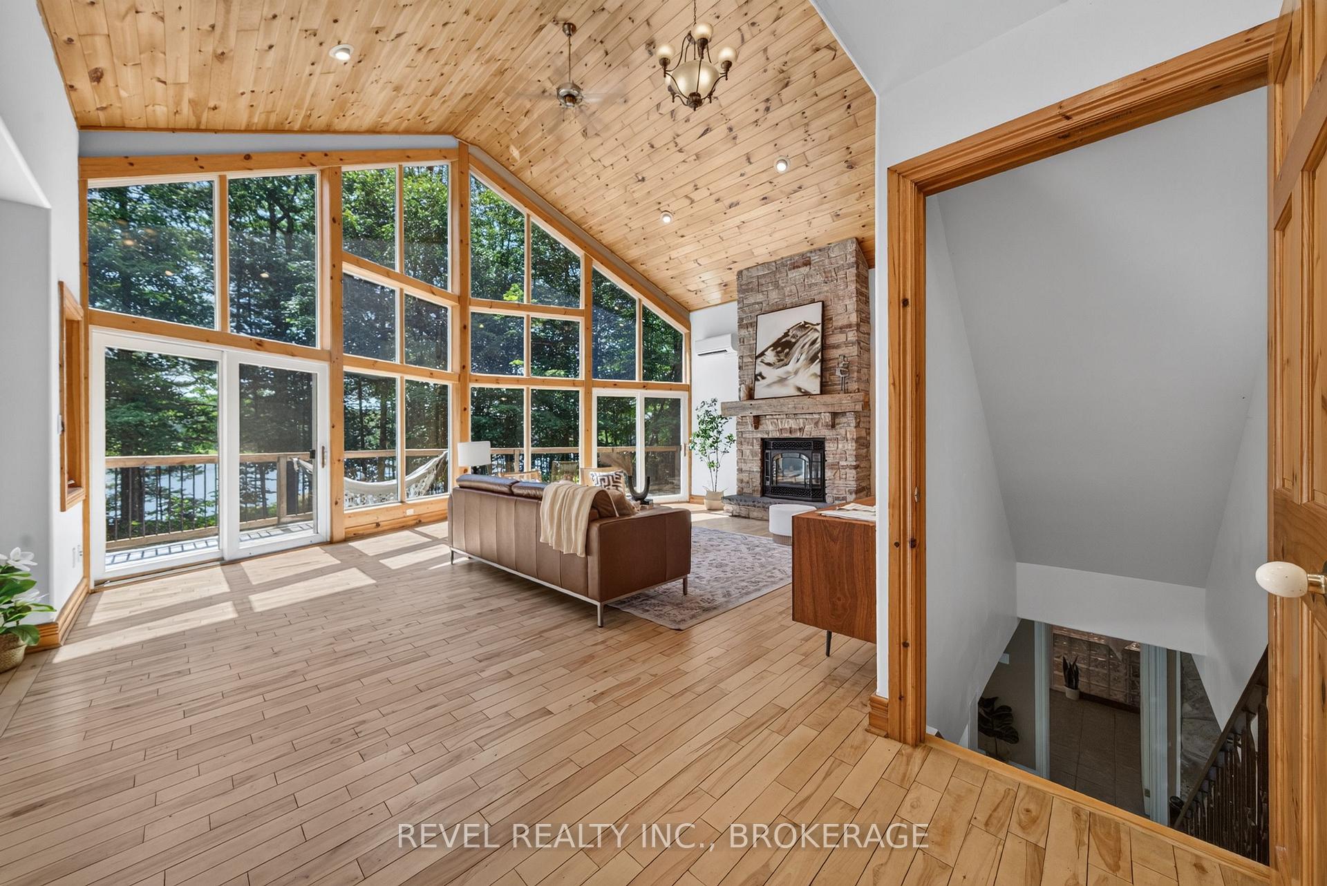 Photo 11 of 507 Frye Lane, Frontenac, Frontenac South — HOMEH