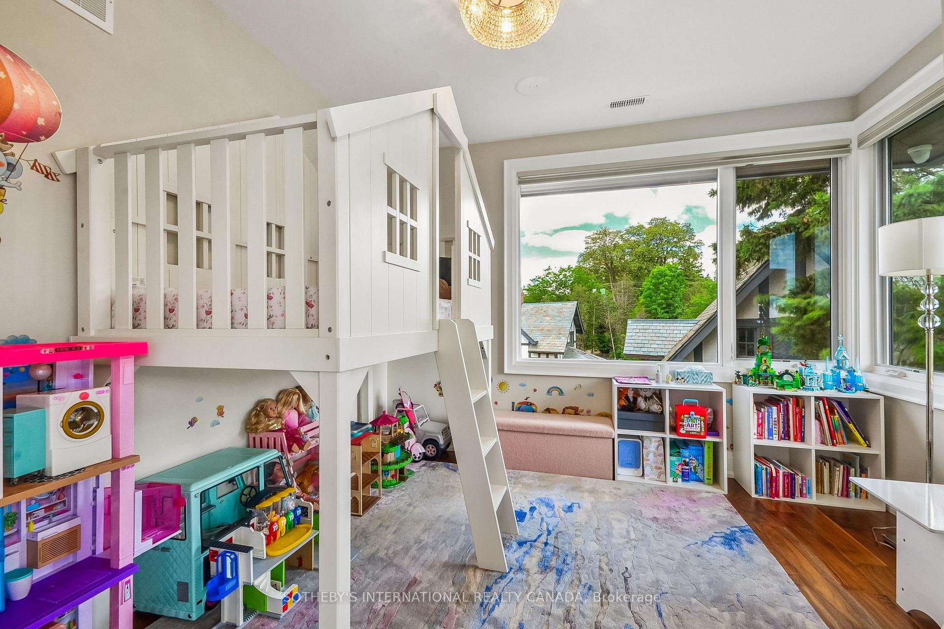 Photo 22 of Unit 21, 10 Maple Grove Drive, Oakville, Morrison — HOMEH