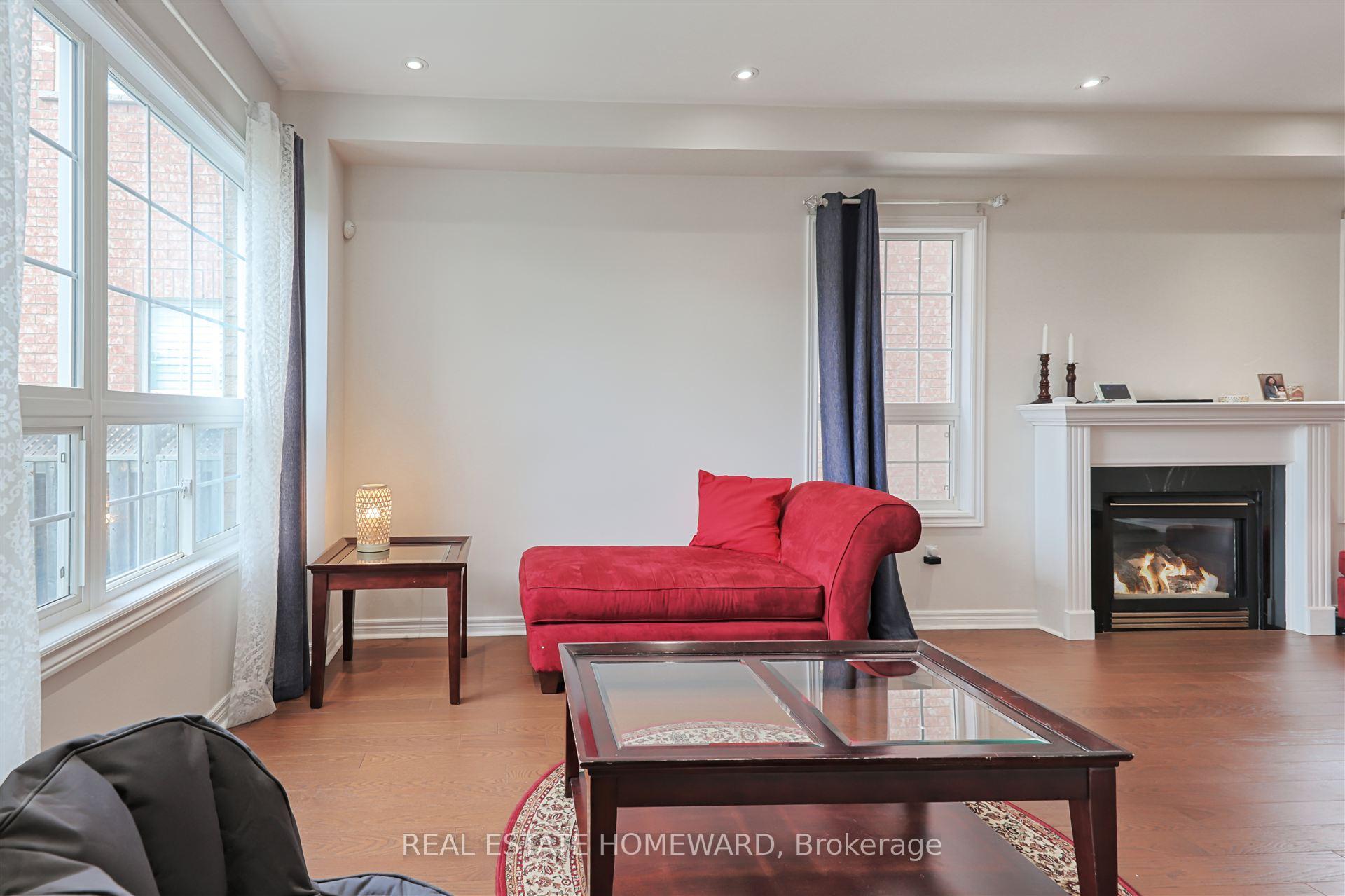 Photo 5 of 5860 Terrapark Trail, Mississauga, Churchill Meadows — HOMEH