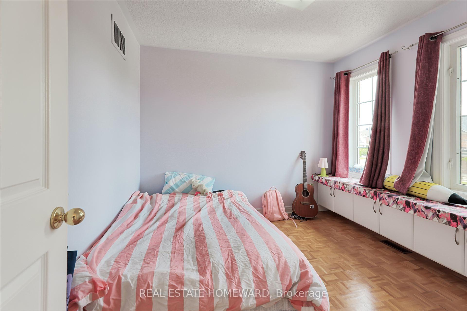 Photo 12 of 5860 Terrapark Trail, Mississauga, Churchill Meadows — HOMEH