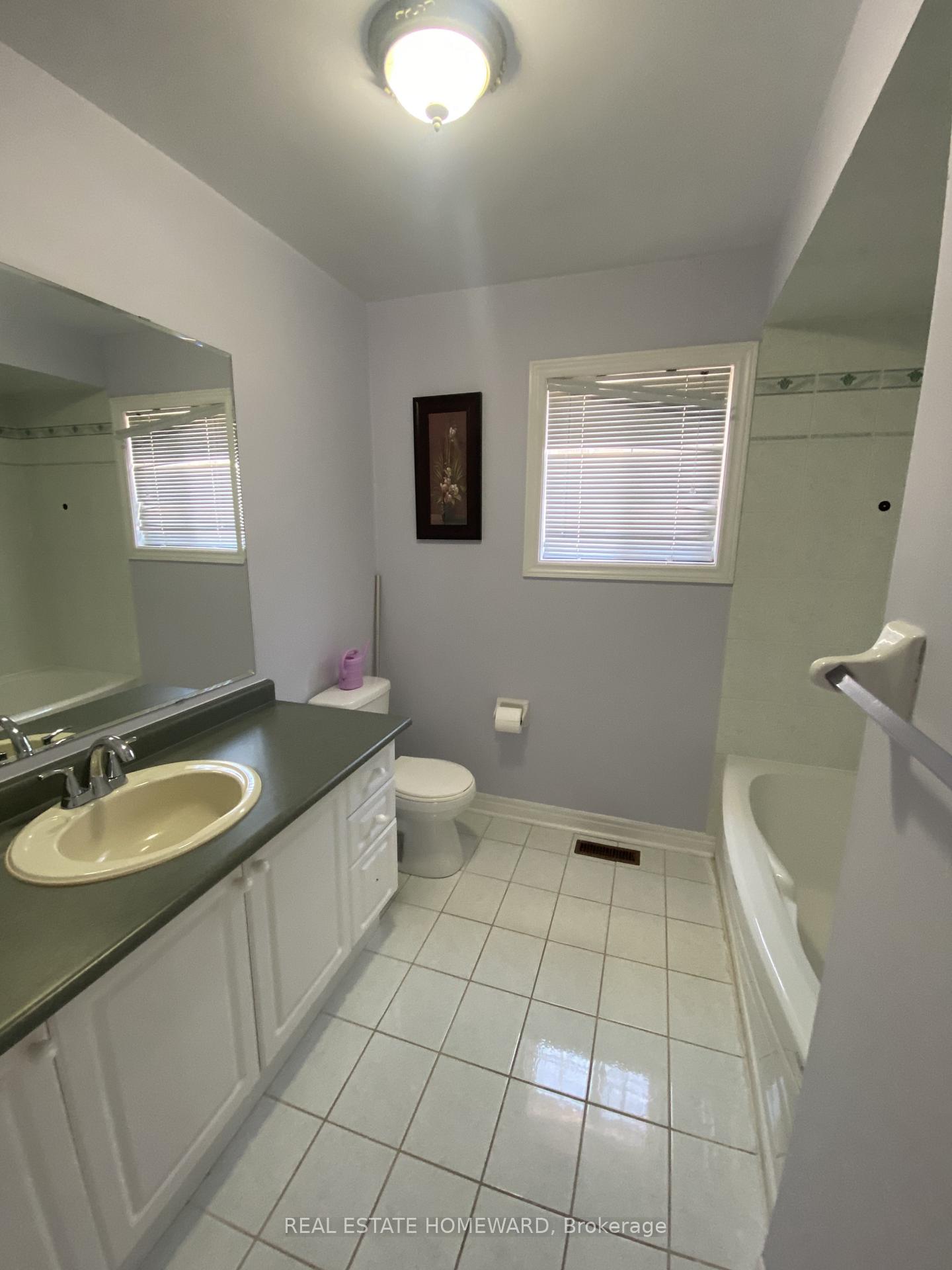 Photo 13 of 5860 Terrapark Trail, Mississauga, Churchill Meadows — HOMEH