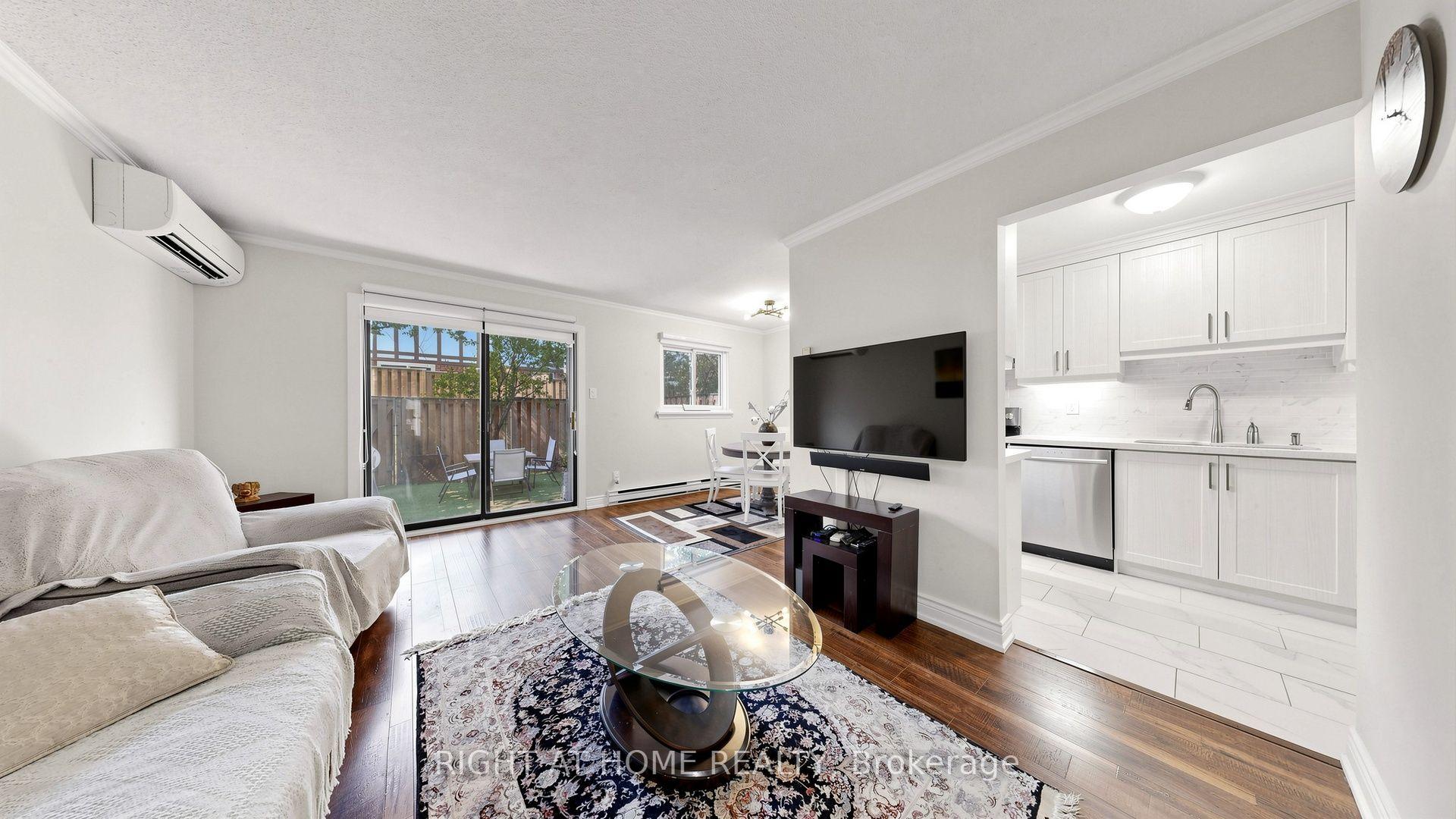 Photo 9 of 4 Harper Way, Markham, Aileen-Willowbrook — HOMEH