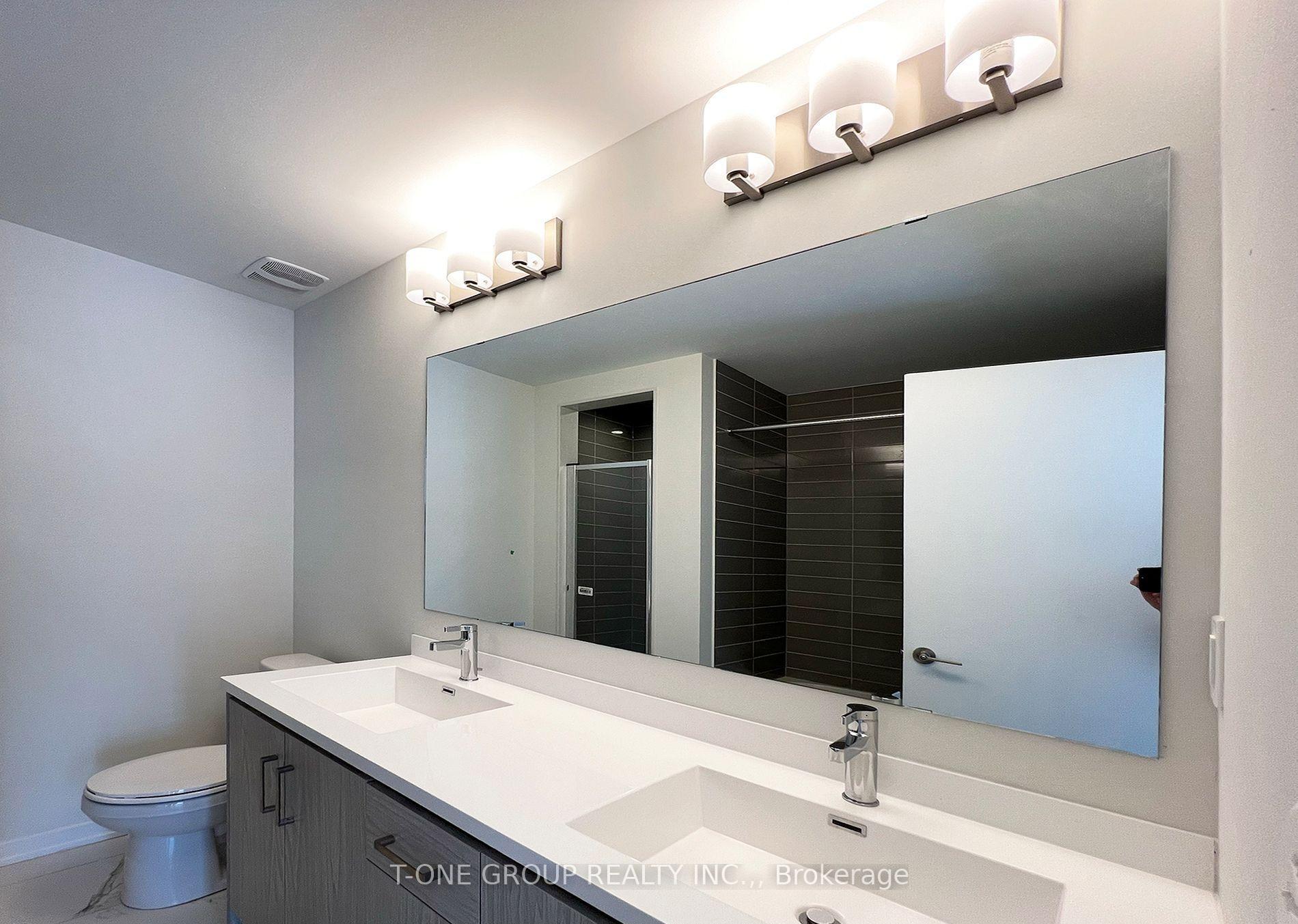 Photo 19 of Unit TH 362, 90 Honeycrisp Crescent, Vaughan, Vaughan Corporate Centre — HOMEH