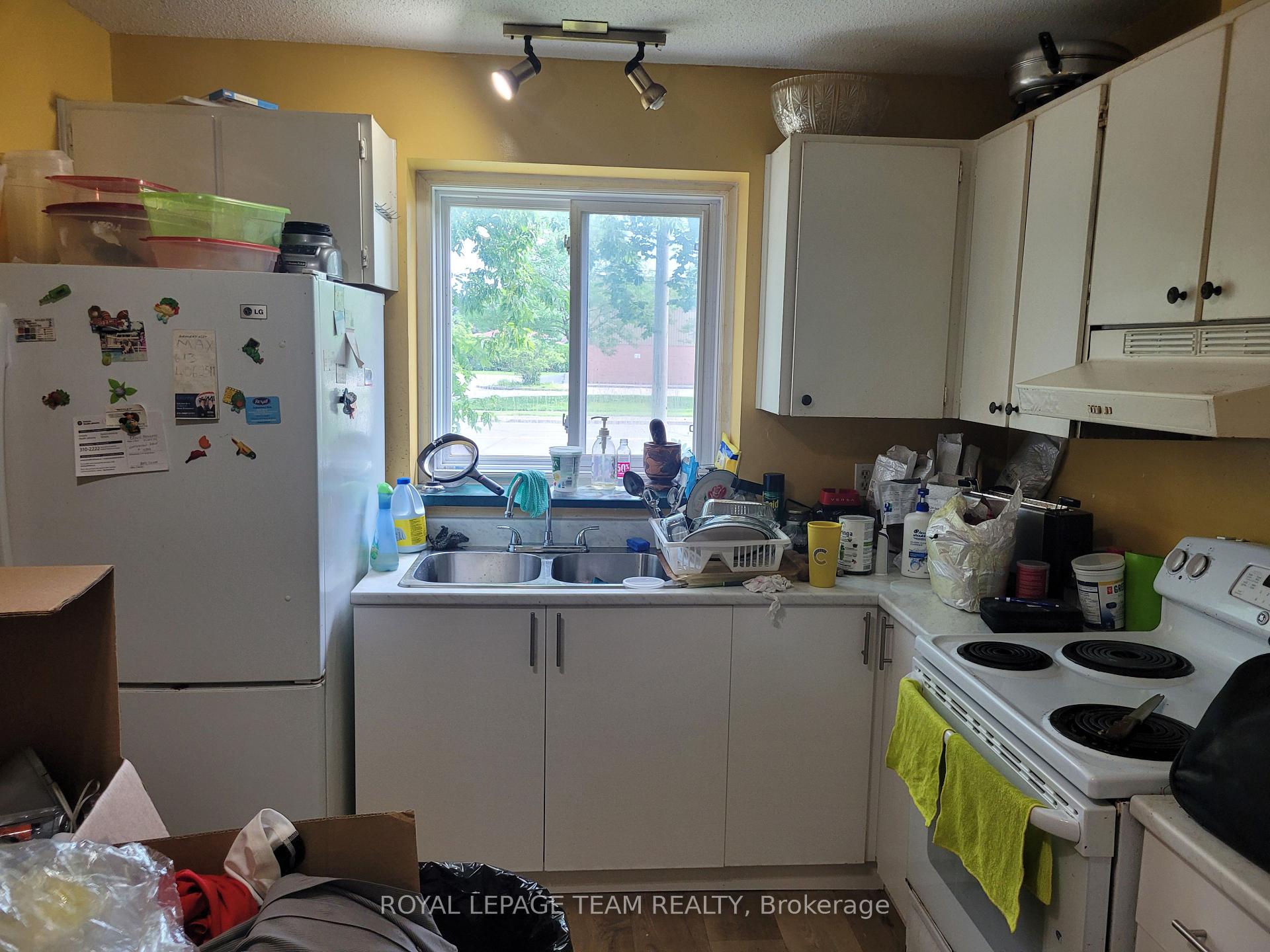 Photo 2 of 438F Moodie Drive, Ottawa, Westcliffe Estates — HOMEH