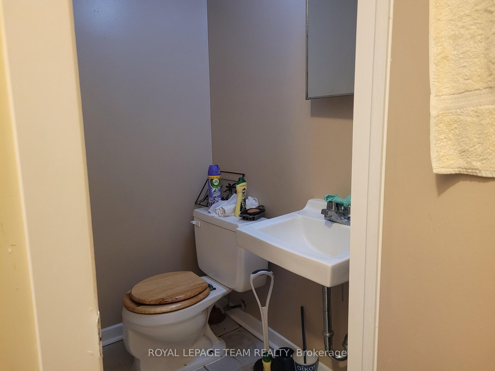 Photo 11 of 438F Moodie Drive, Ottawa, Westcliffe Estates — HOMEH