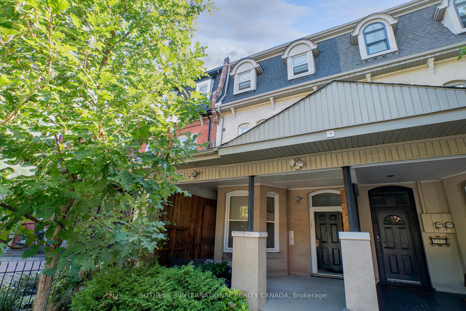 Photo 1 of Unit 0, 227 Beverley Street, Toronto, Kensington-Chinatown — HOMEH