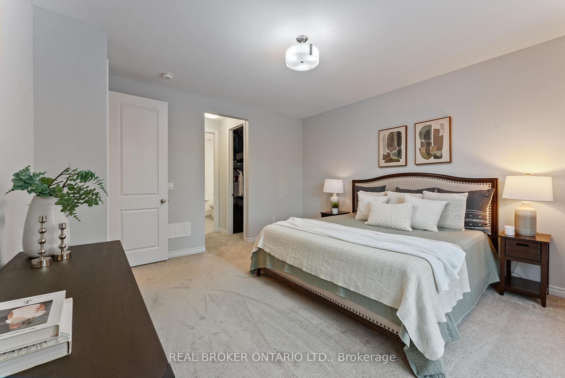 Photo 22 of 6 Howard Williams Court, Uxbridge — HOMEH