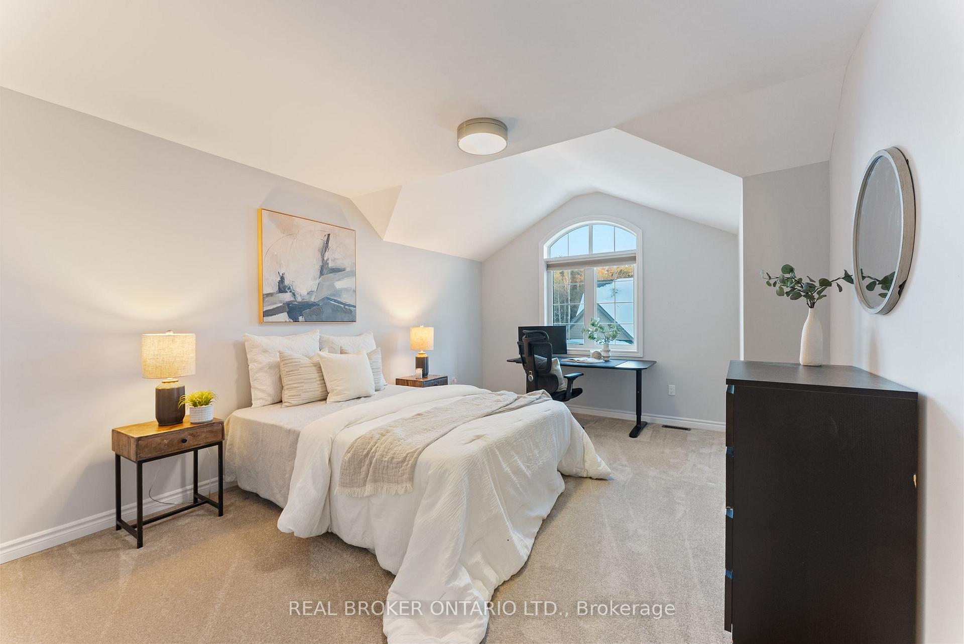 Photo 31 of 6 Howard Williams Court, Uxbridge — HOMEH