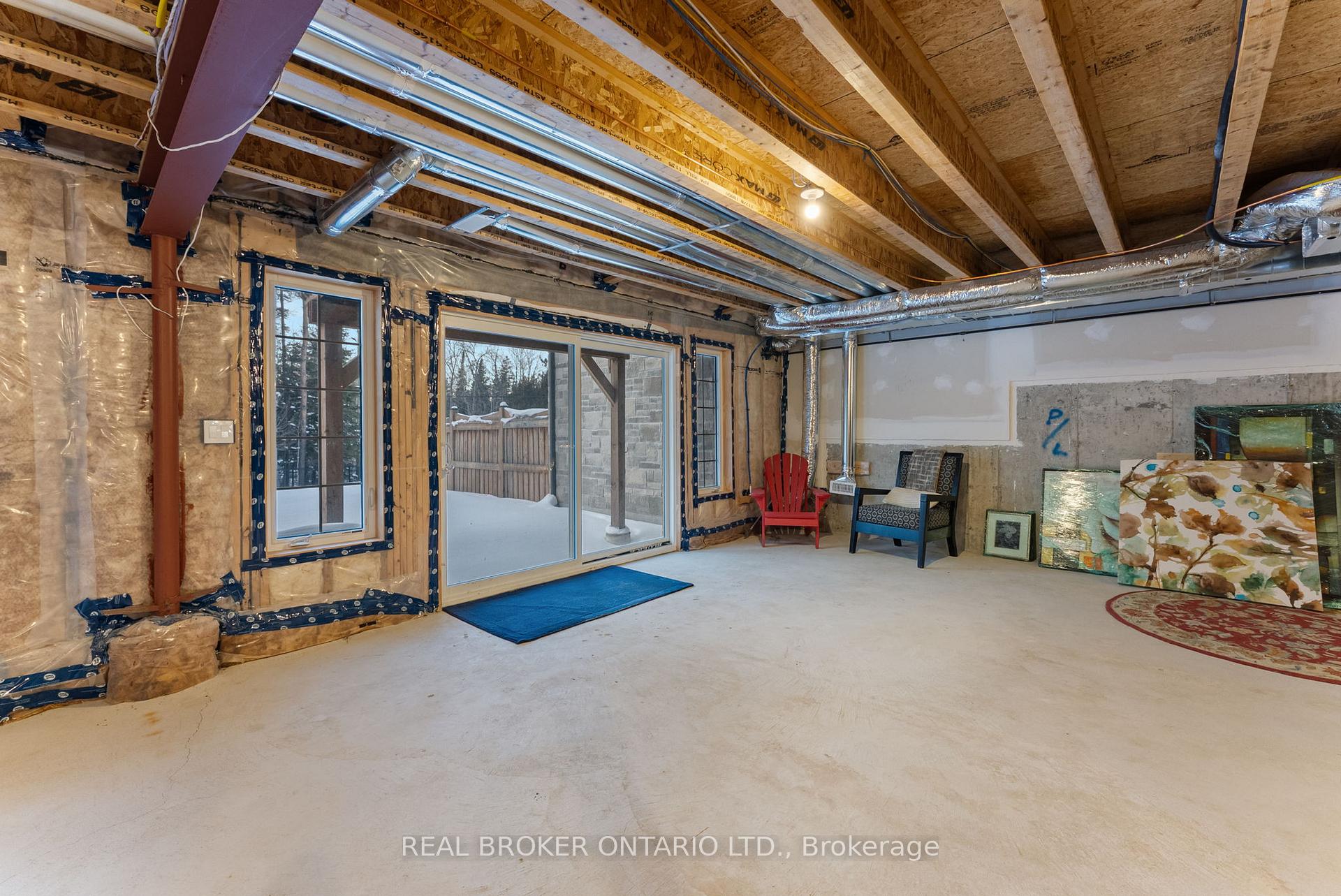 Photo 37 of 6 Howard Williams Court, Uxbridge — HOMEH
