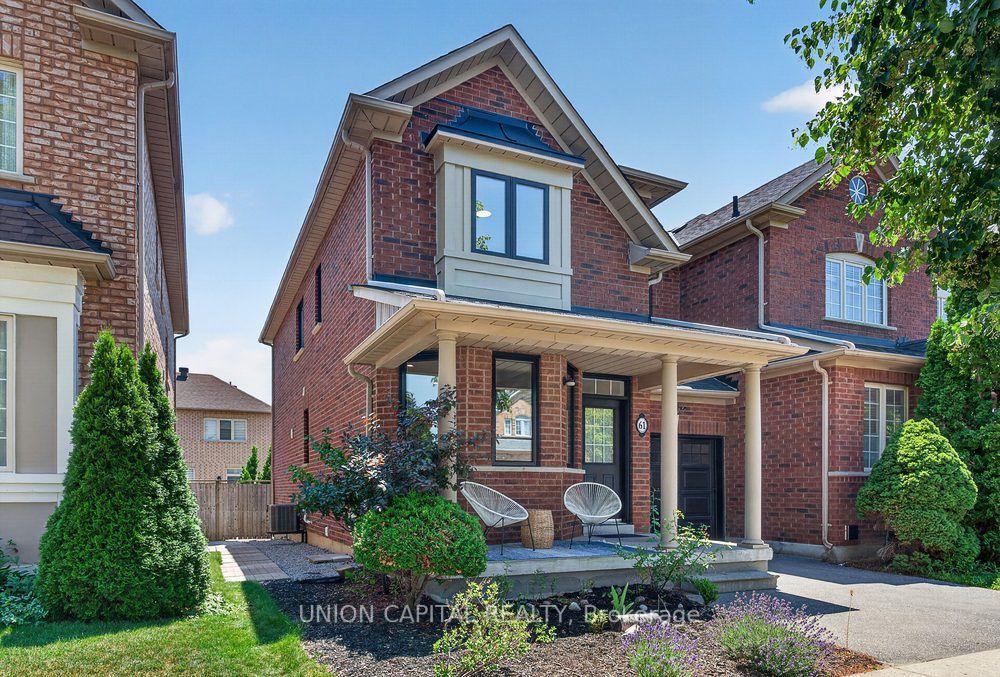 Photo 2 of 61 Hillmount Road, Markham, Cachet — HOMEH