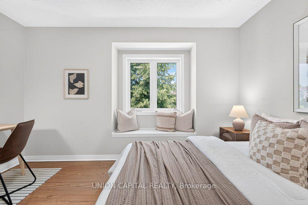 Photo 23 of 61 Hillmount Road, Markham, Cachet — HOMEH