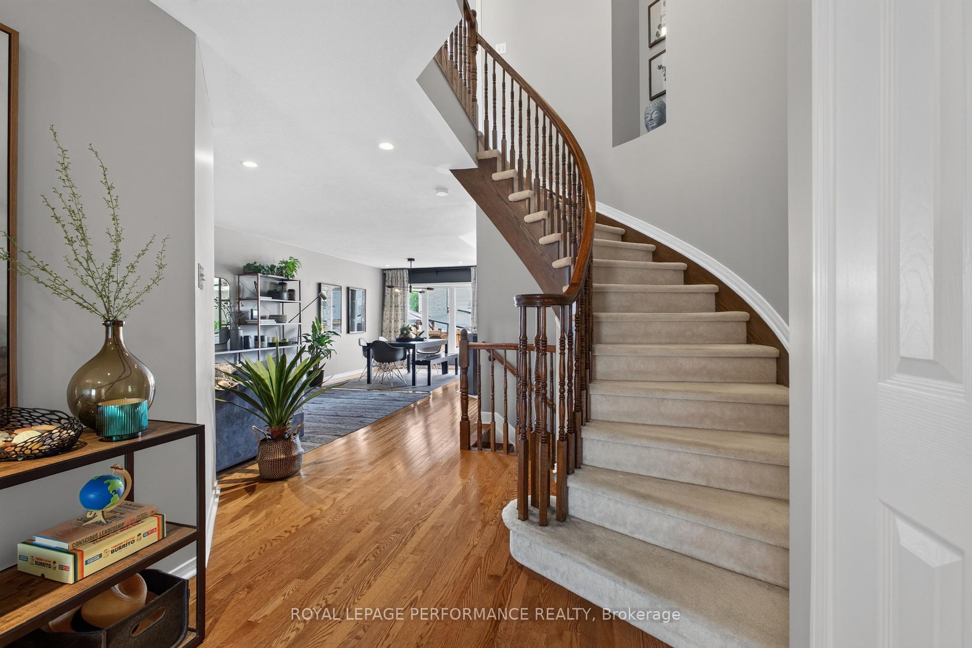 Photo 4 of 131 Sorento Street, Ottawa, Barrhaven - Strandherd — HOMEH