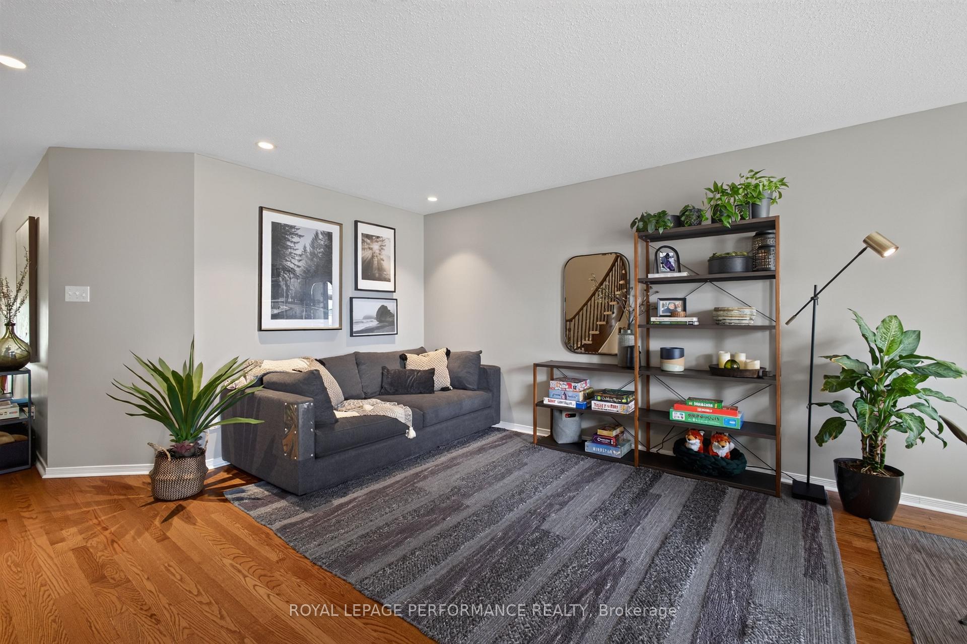 Photo 6 of 131 Sorento Street, Ottawa, Barrhaven - Strandherd — HOMEH