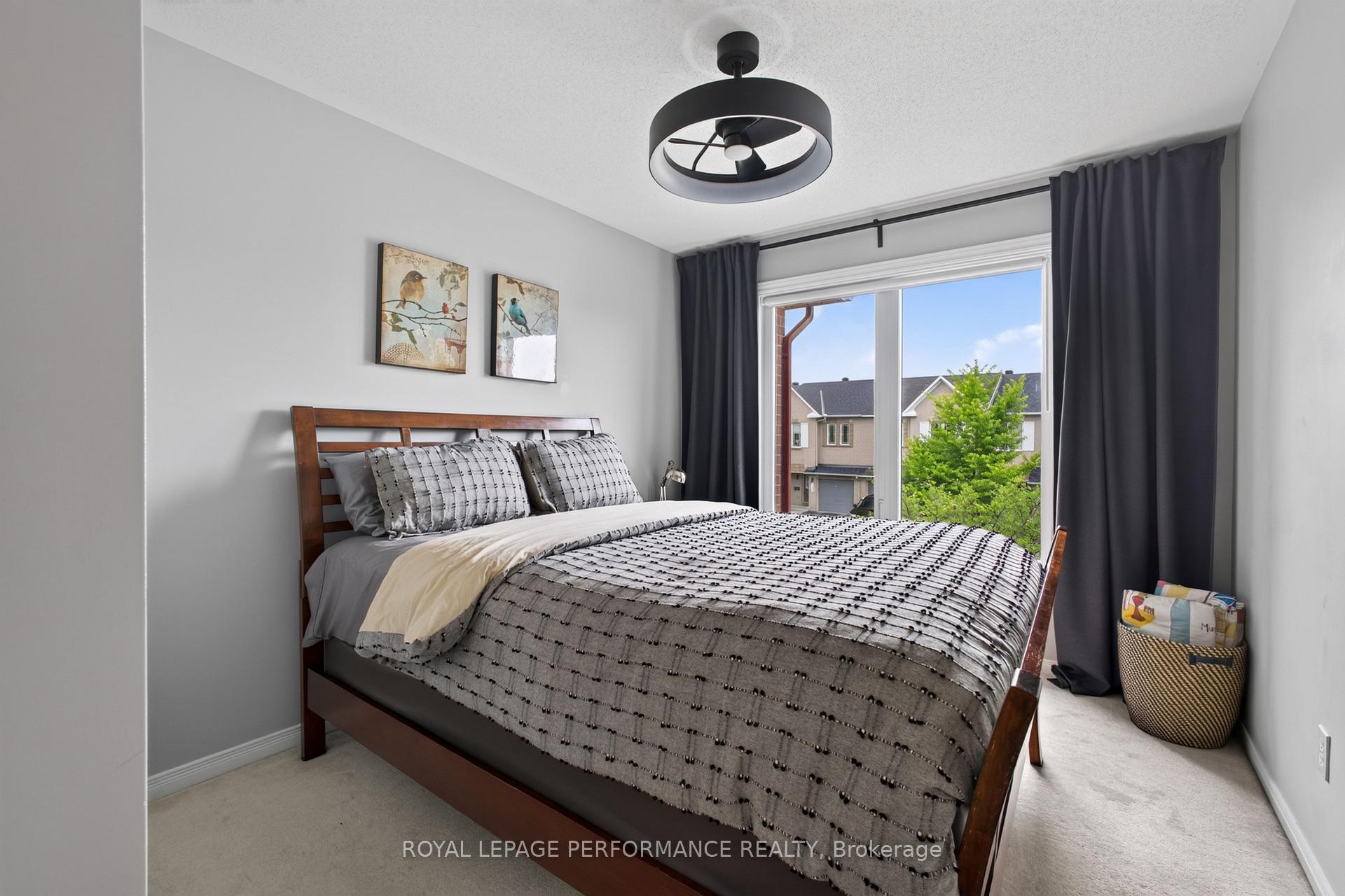 Photo 21 of 131 Sorento Street, Ottawa, Barrhaven - Strandherd — HOMEH