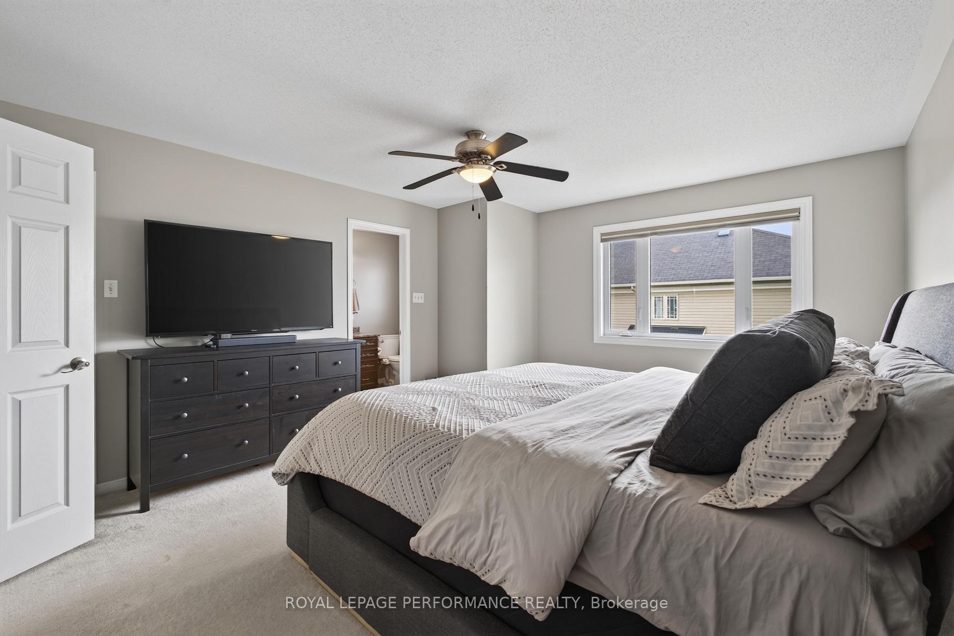 Photo 25 of 131 Sorento Street, Ottawa, Barrhaven - Strandherd — HOMEH