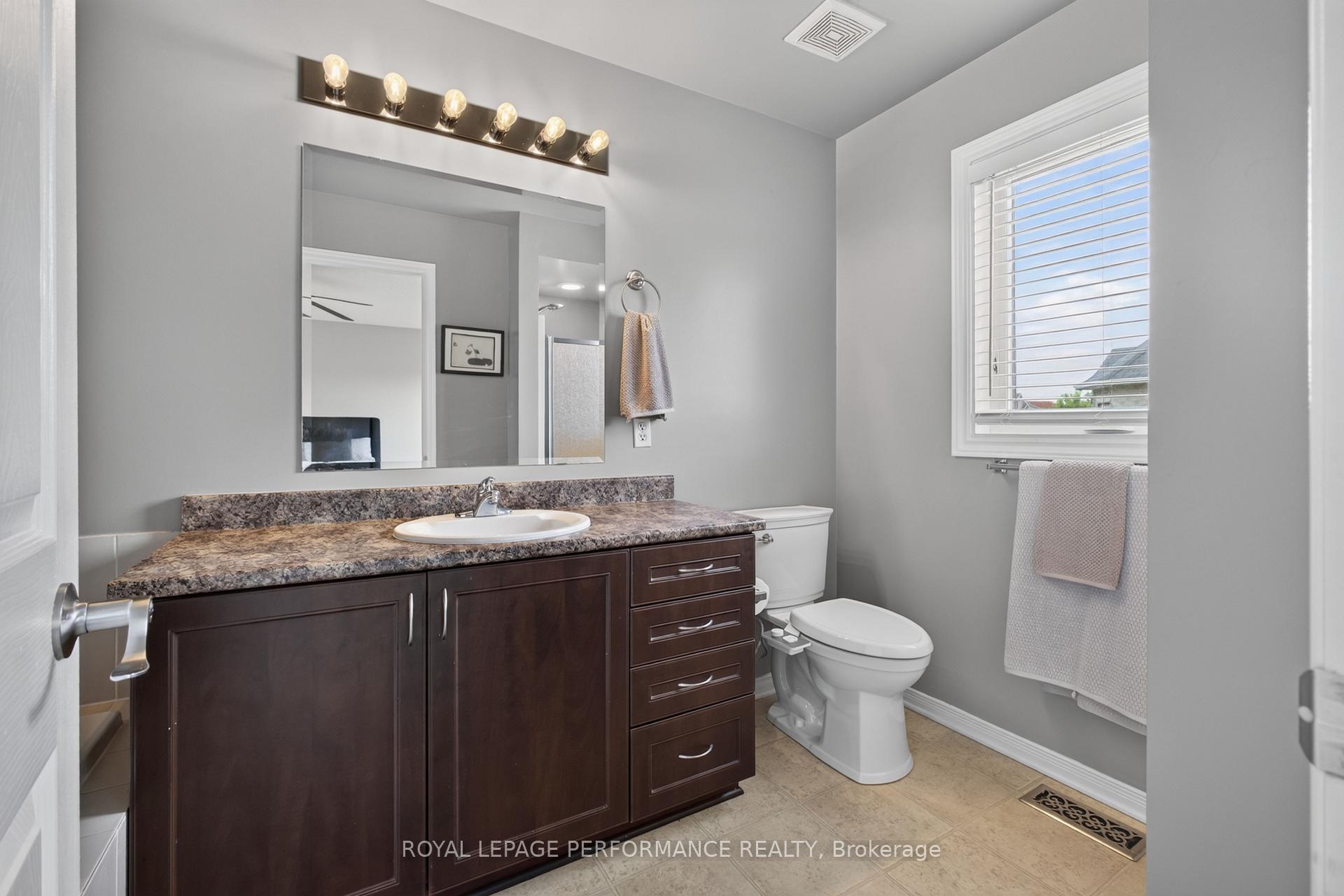 Photo 26 of 131 Sorento Street, Ottawa, Barrhaven - Strandherd — HOMEH