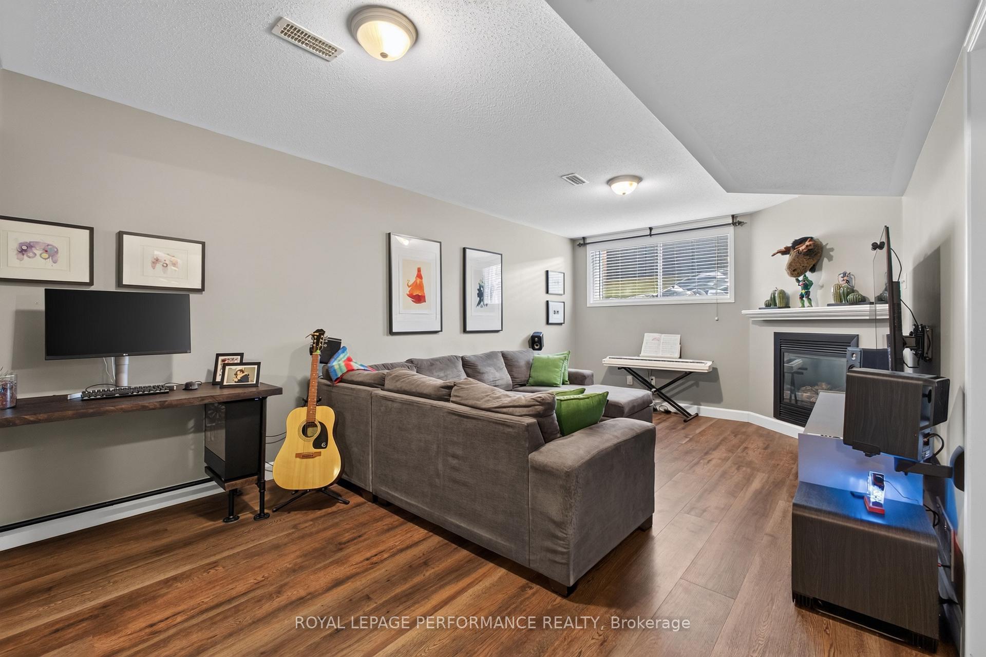 Photo 38 of 131 Sorento Street, Ottawa, Barrhaven - Strandherd — HOMEH