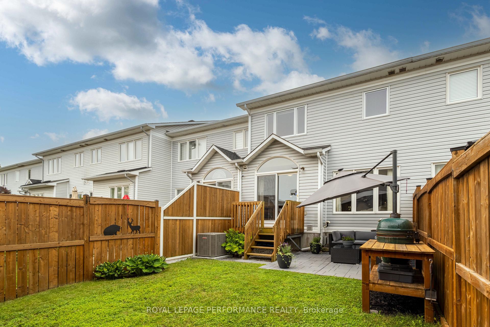 Photo 34 of 131 Sorento Street, Ottawa, Barrhaven - Strandherd — HOMEH