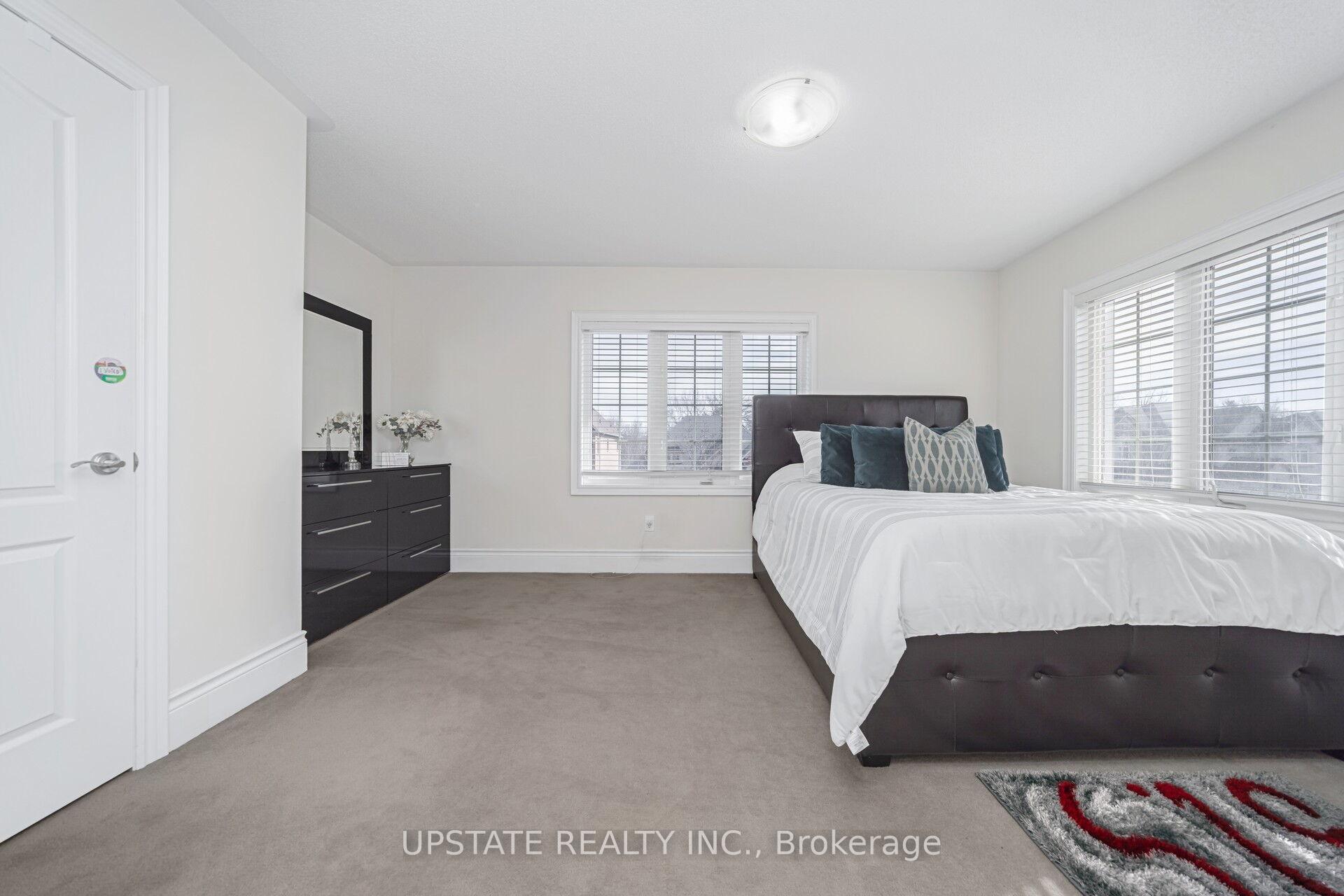 Photo 30 of 2 Beachville Circle, Brampton, Credit Valley — HOMEH