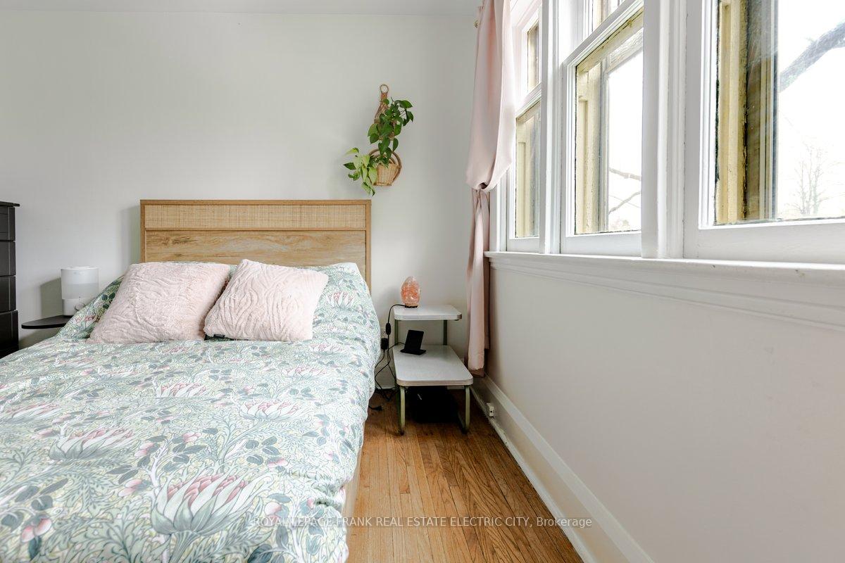 Photo 29 of 150 Benson Avenue, Peterborough, Northcrest Ward 5 — HOMEH