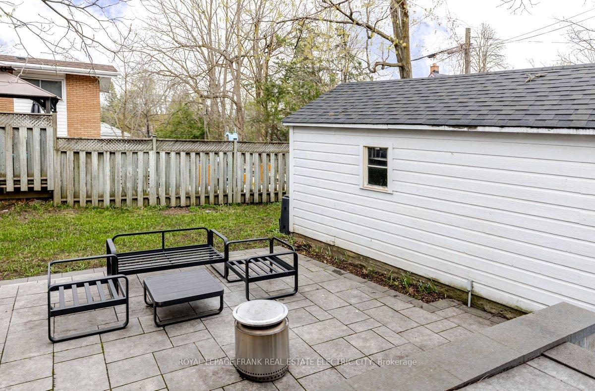 Photo 41 of 150 Benson Avenue, Peterborough, Northcrest Ward 5 — HOMEH