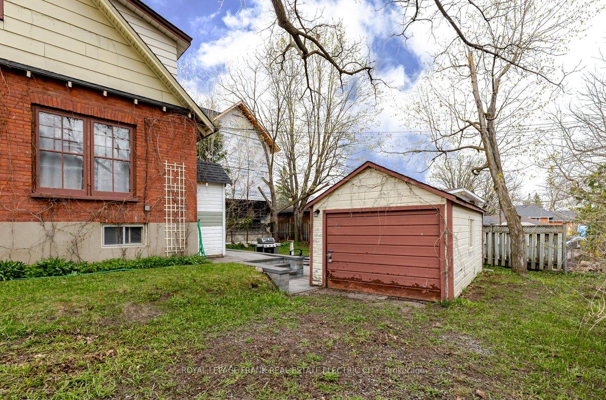 Photo 48 of 150 Benson Avenue, Peterborough, Northcrest Ward 5 — HOMEH