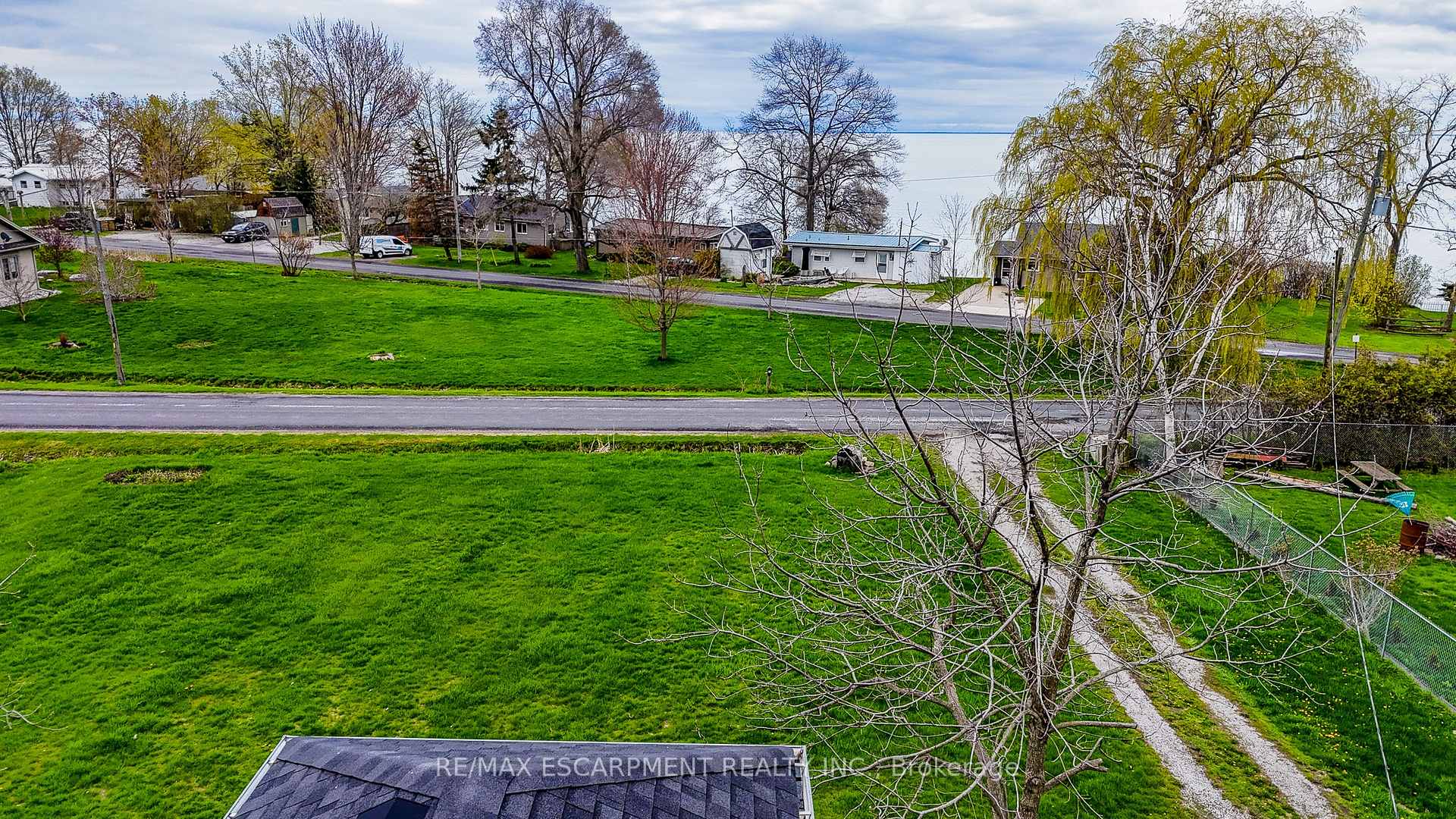 Photo 11 of 29 Old Lakeshore Road, Norfolk, Port Dover — HOMEH
