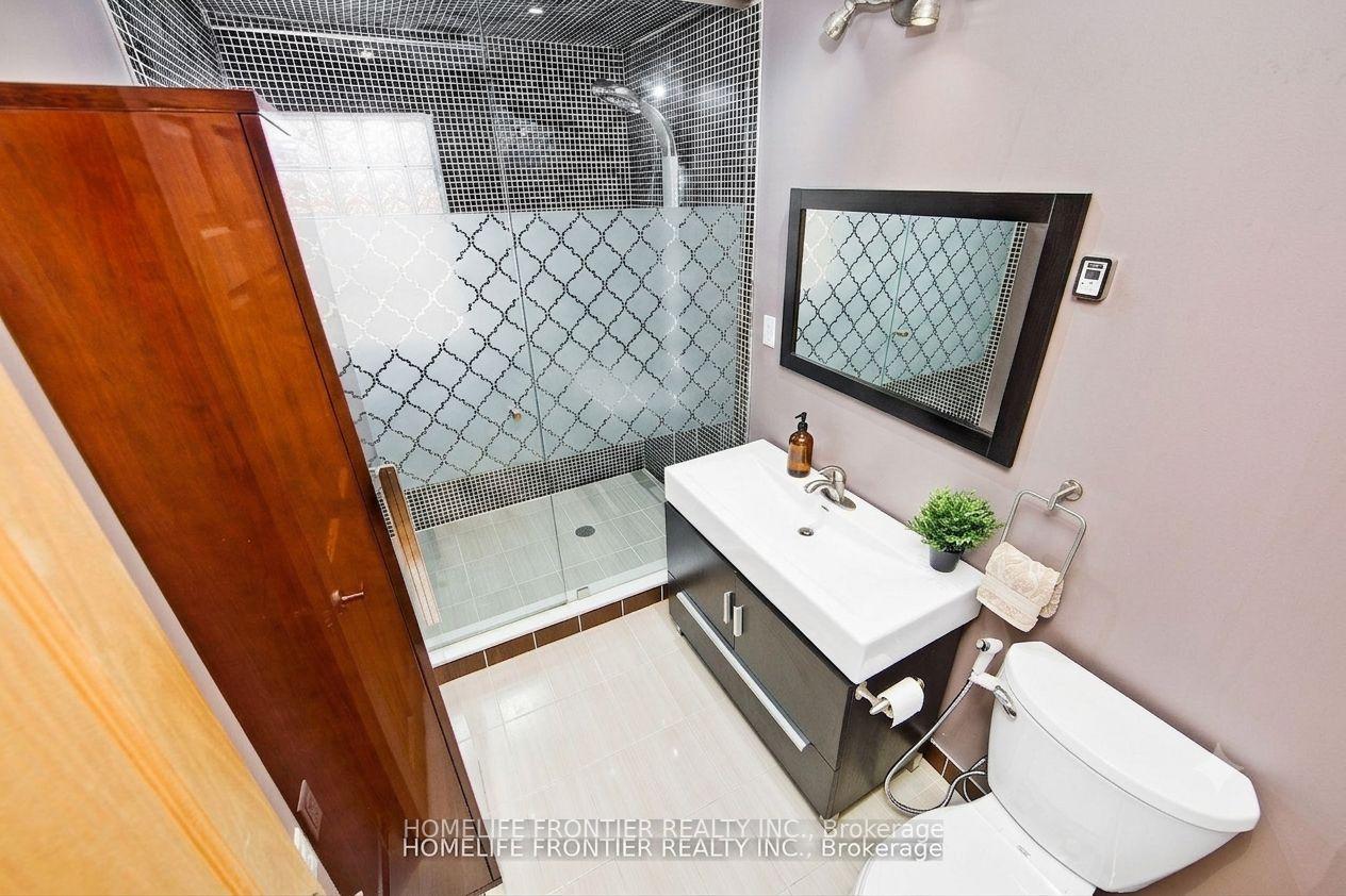 Photo 20 of 6124 Hardesty Crescent, Mississauga, East Credit — HOMEH